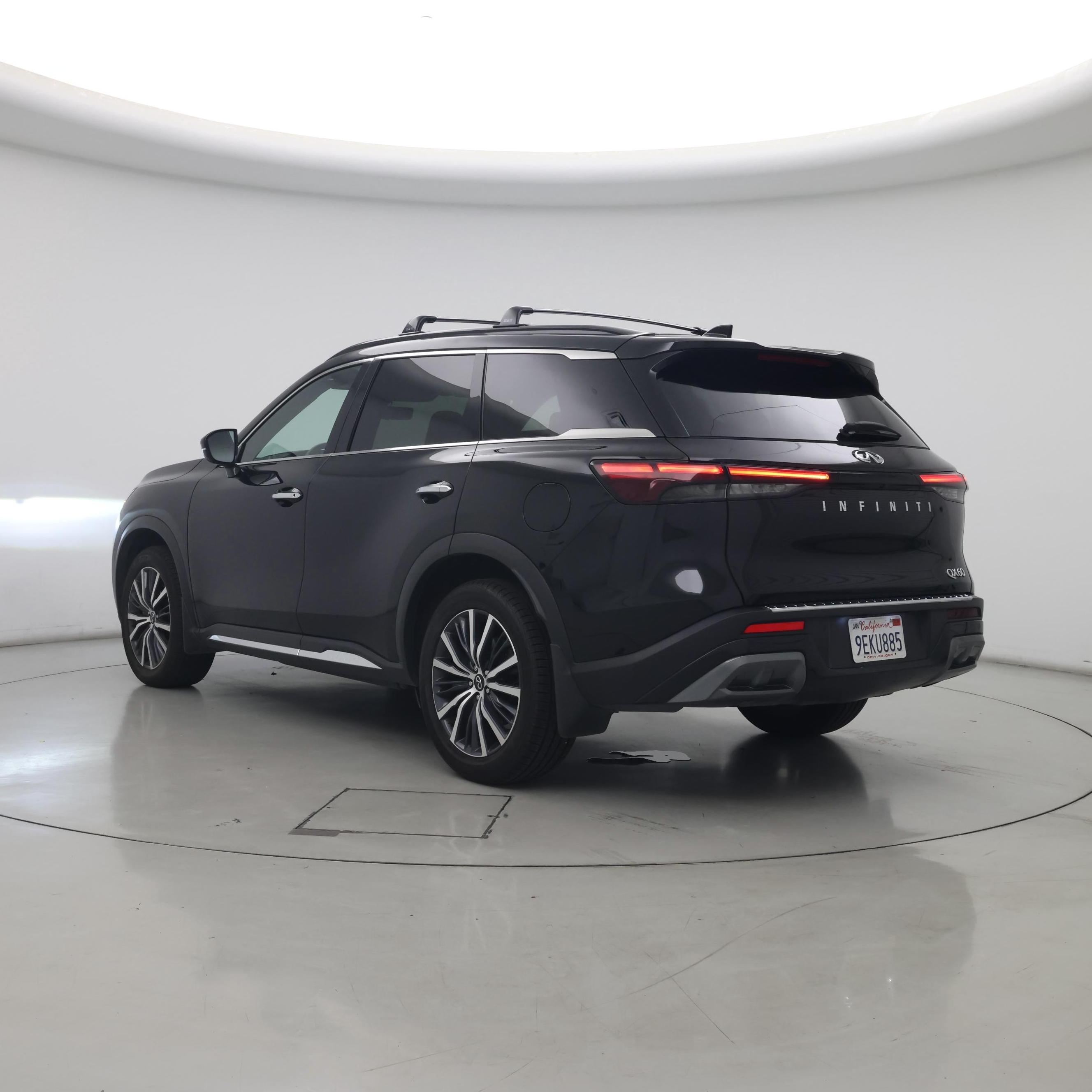 Thumbnail: 2023 INFINITI QX60 - 2