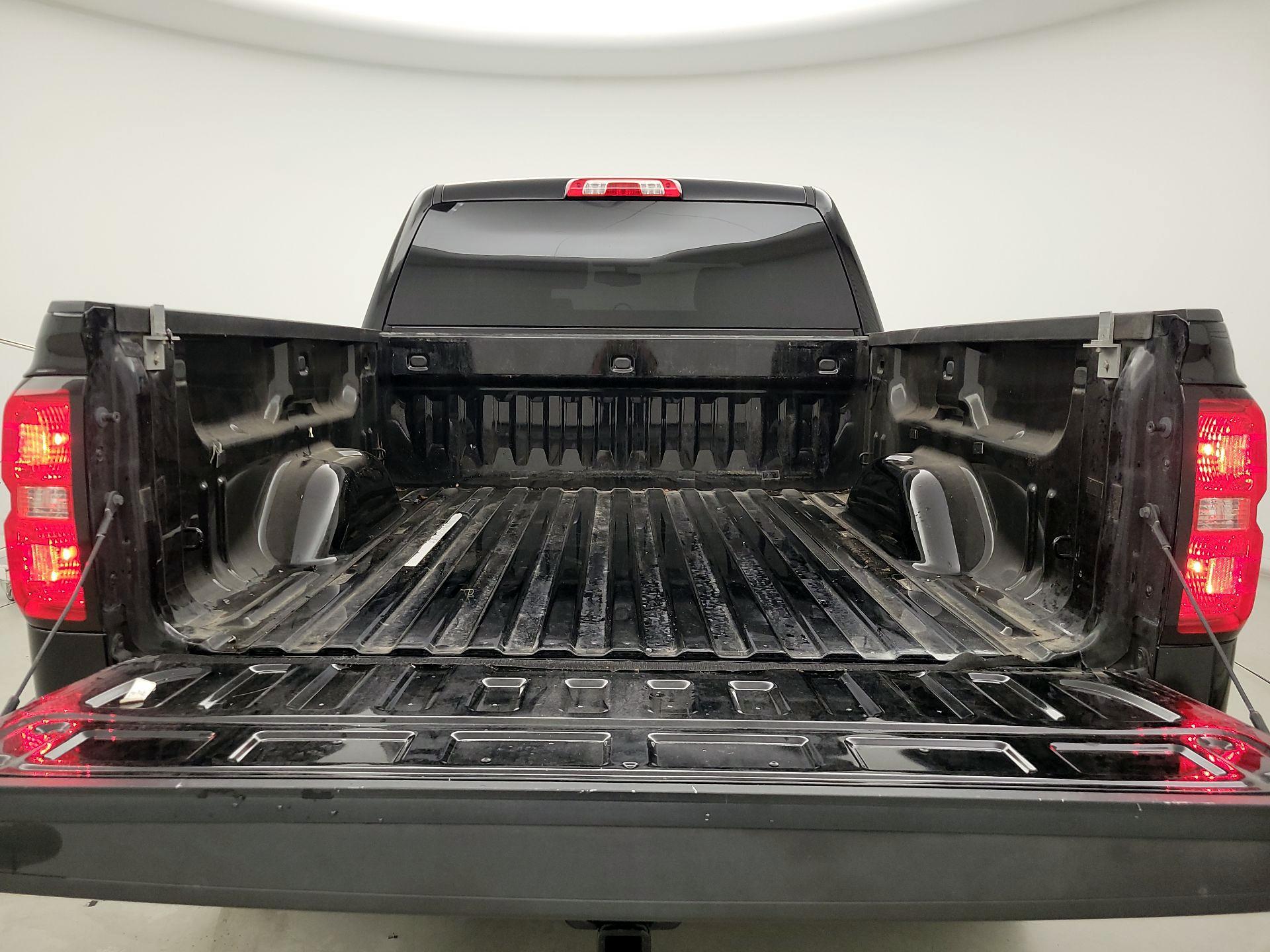 Thumbnail: 2017 Chevrolet Silverado 1500 - 20