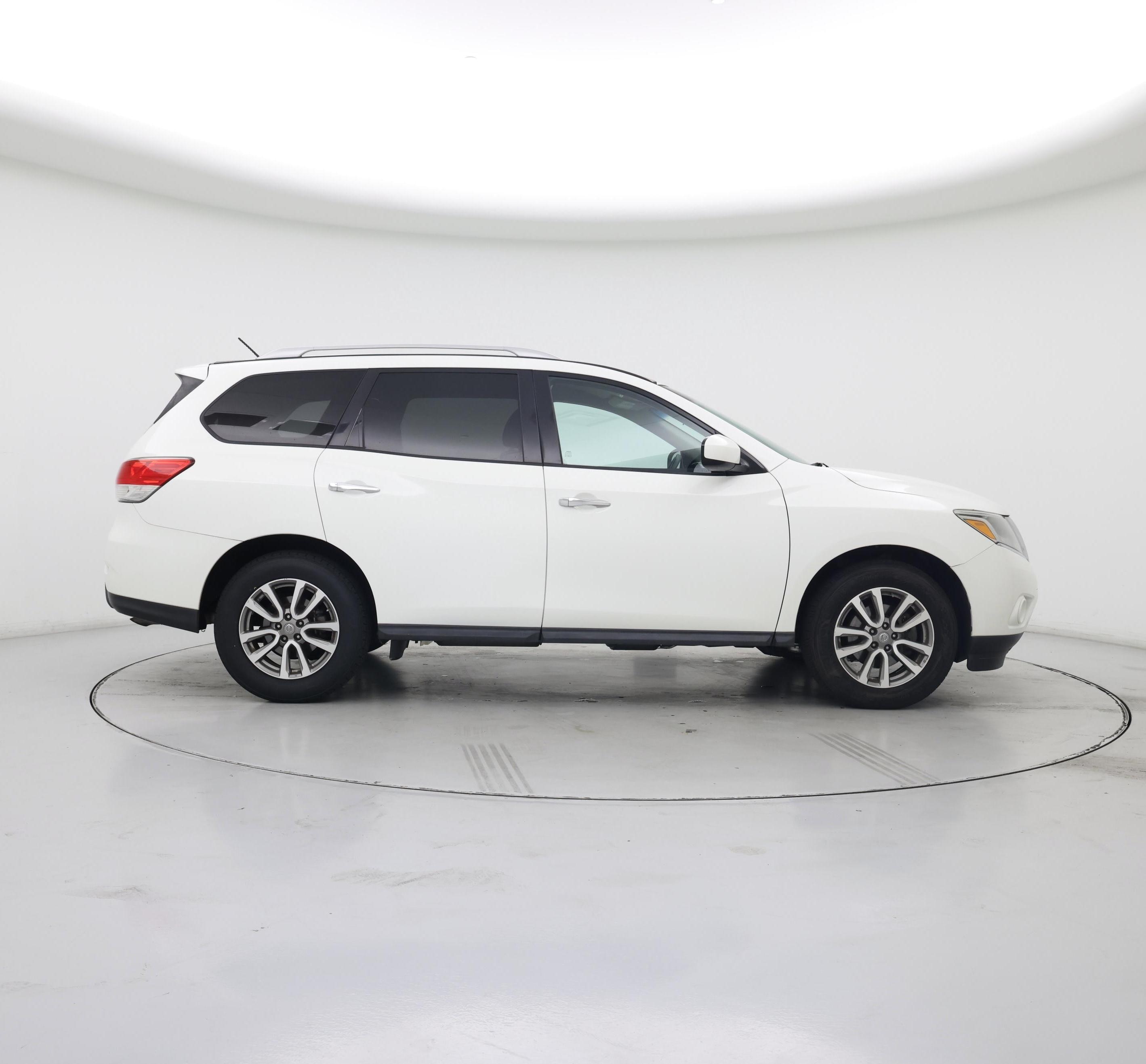 Thumbnail: 2015 Nissan Pathfinder - 7
