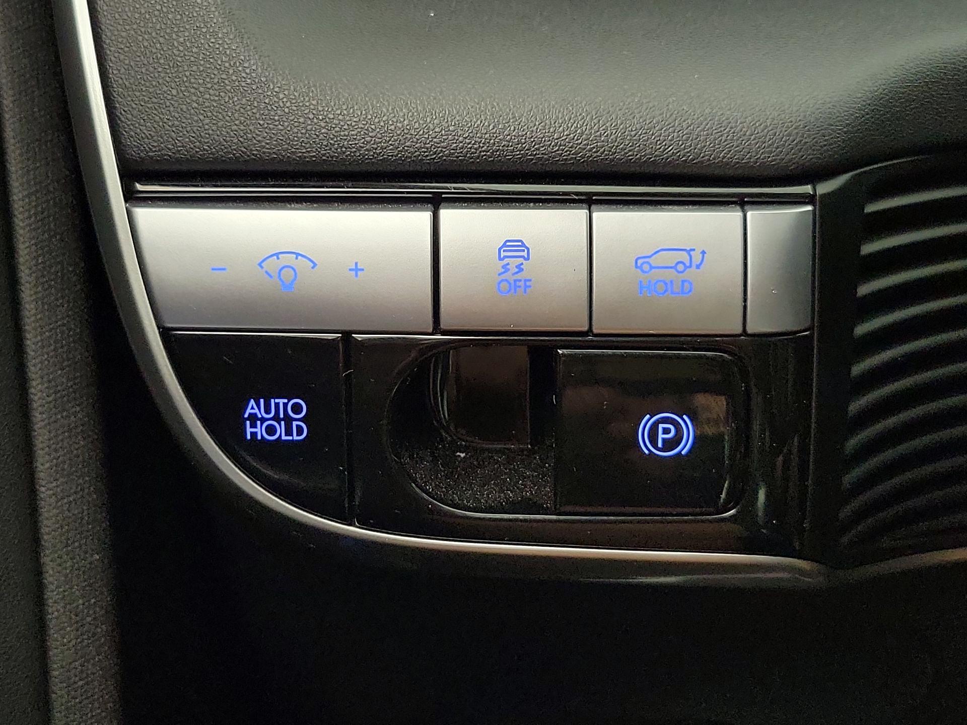 Thumbnail: 2023 Hyundai Ioniq 5 - 13