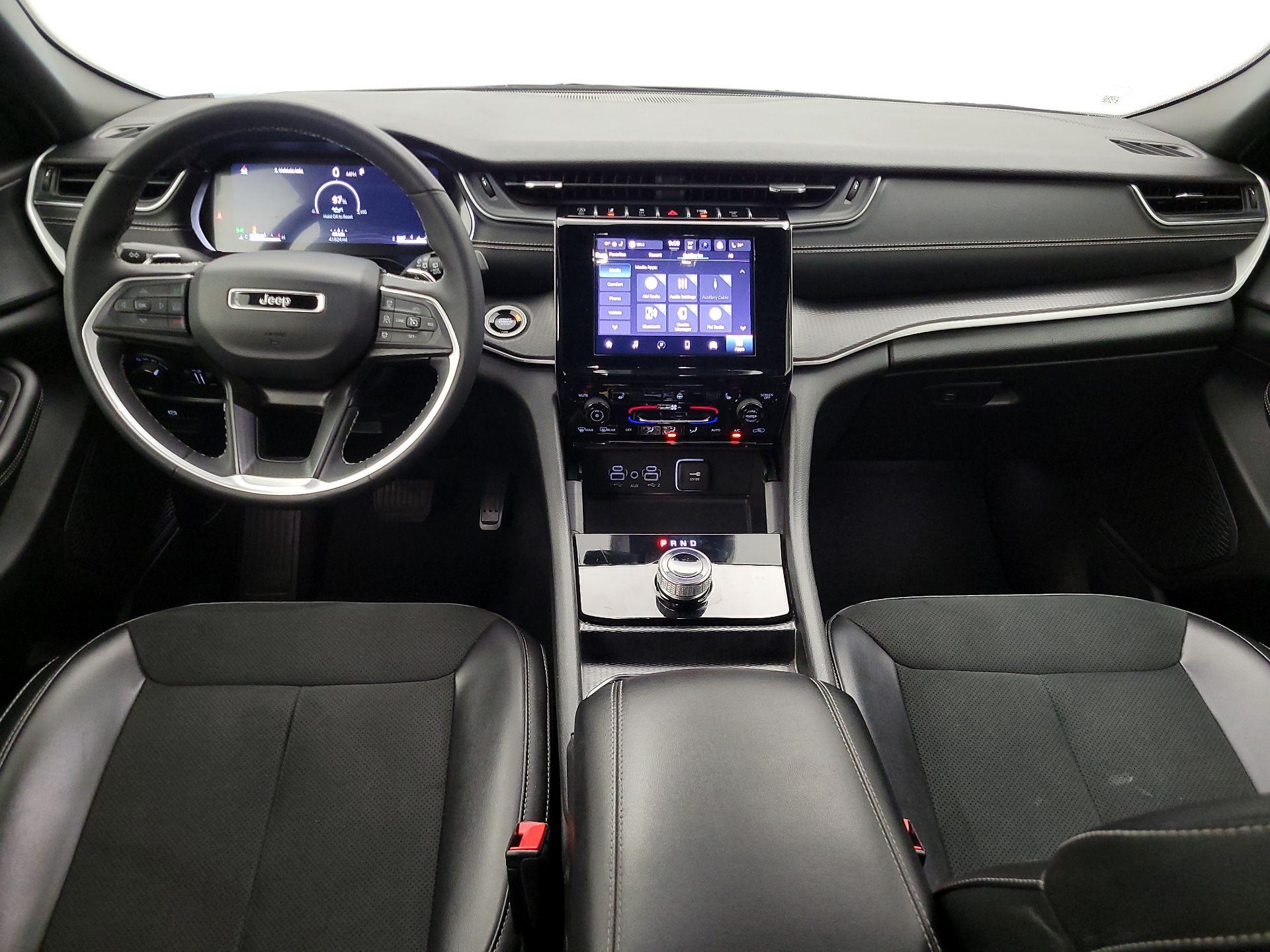 Thumbnail: 2024 Jeep Grand Cherokee L - 9
