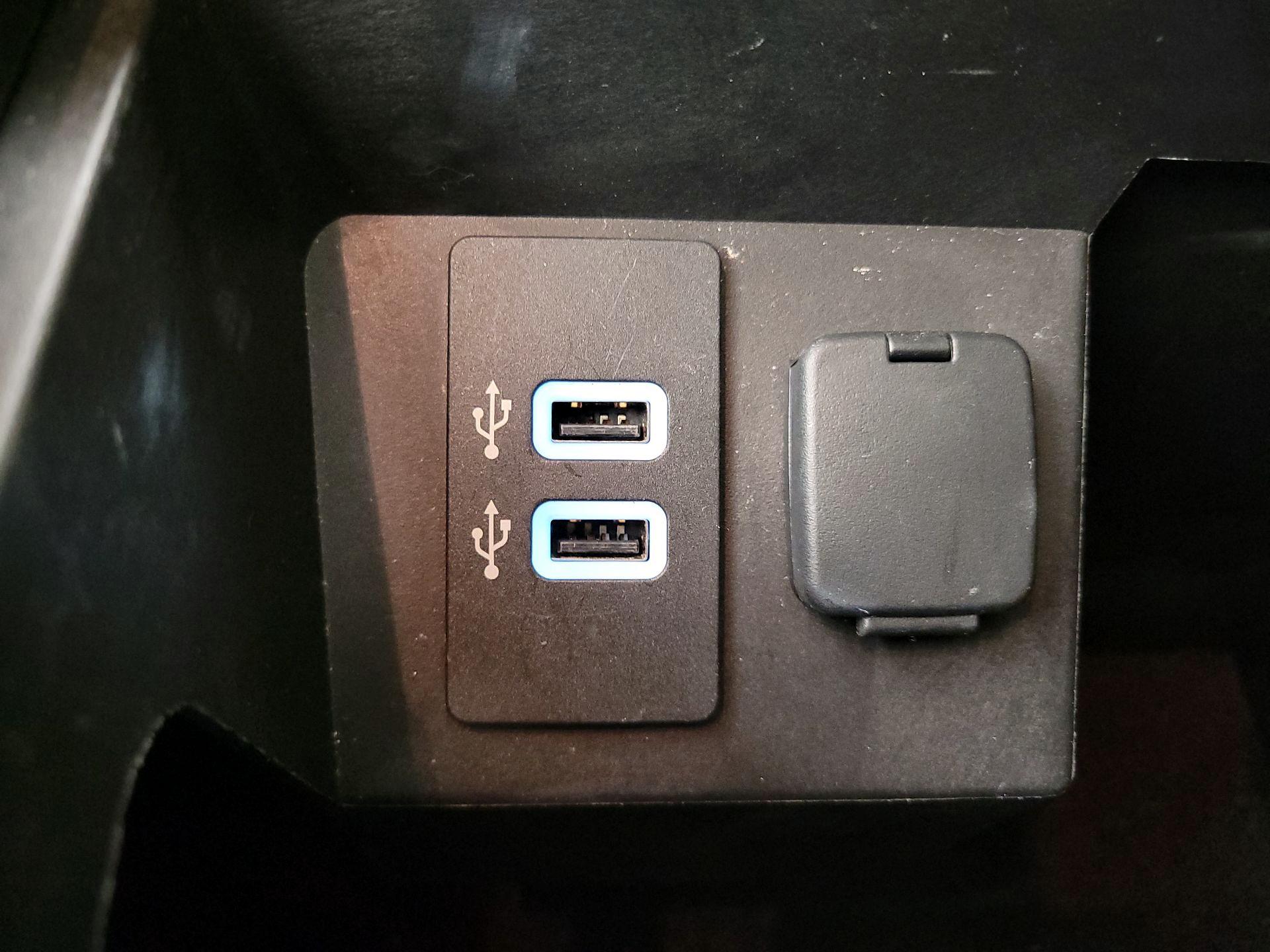 Thumbnail: 2017 Ford Expedition EL - 18