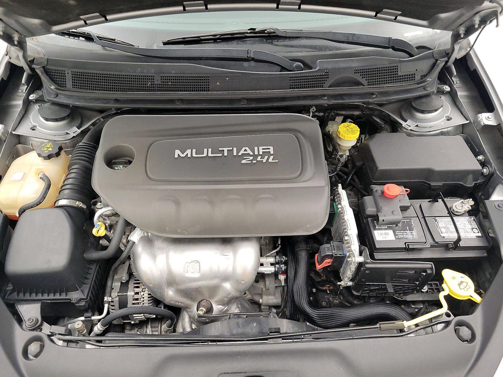 Thumbnail: 2015 Dodge Dart - 20