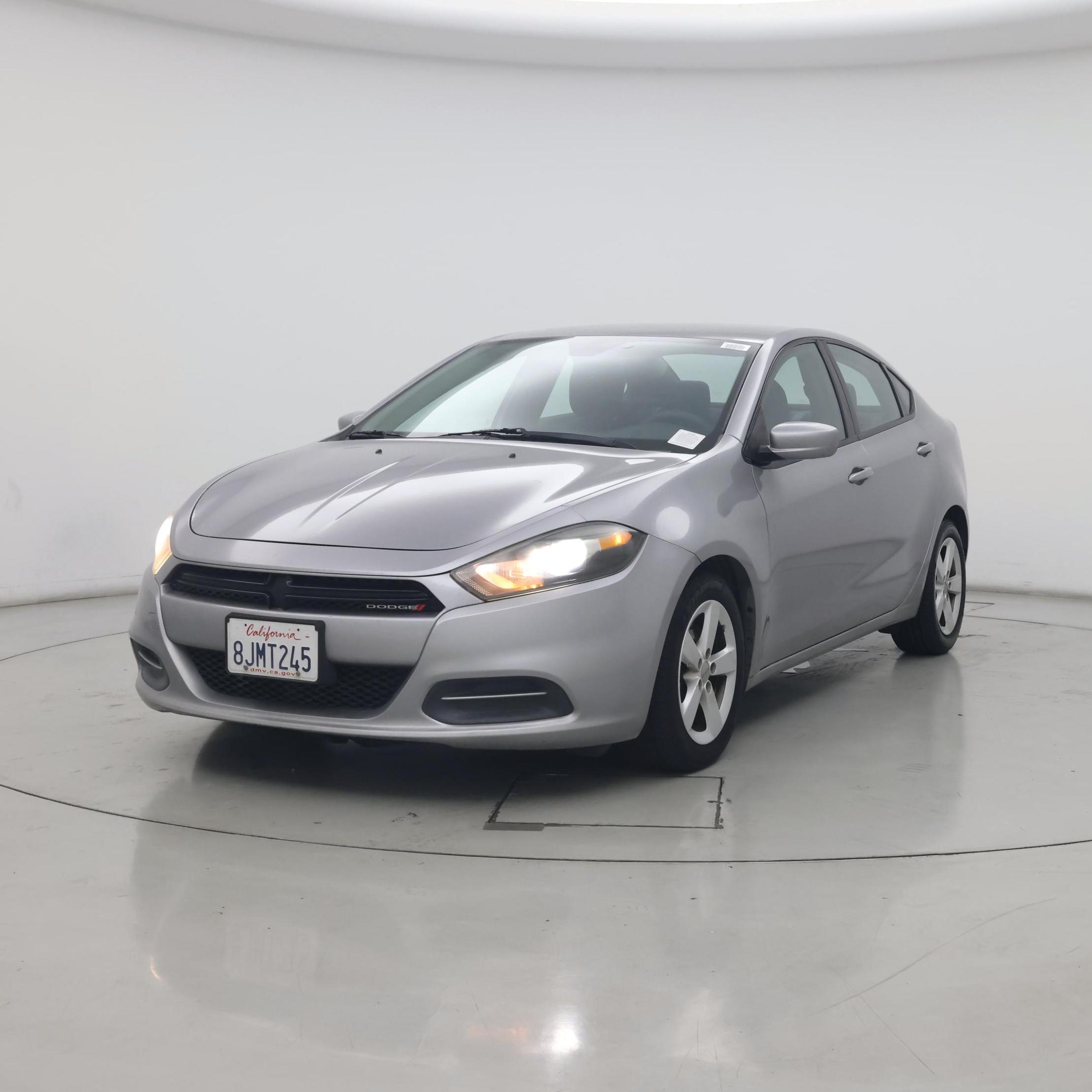 Thumbnail: 2015 Dodge Dart - 4