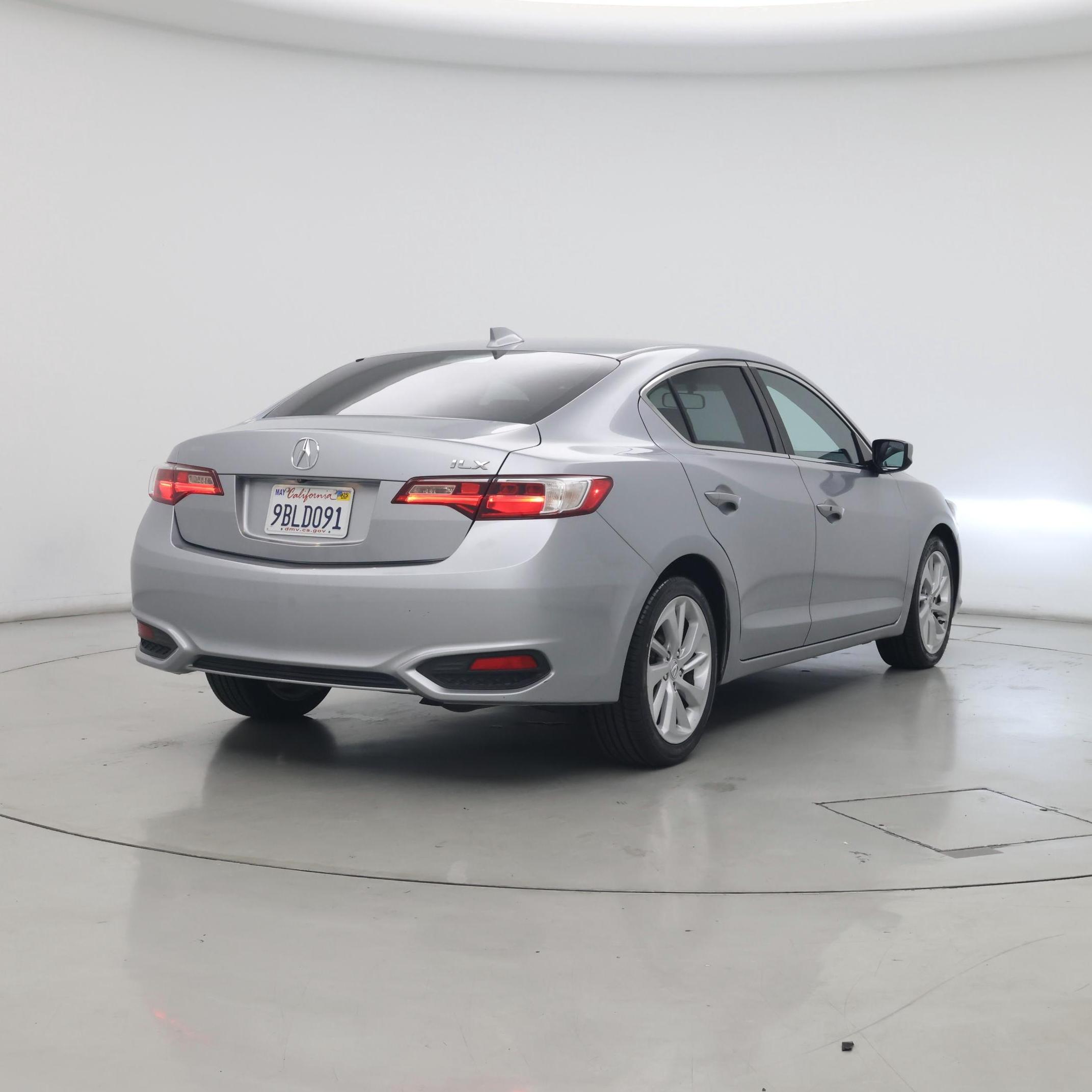 Thumbnail: 2018 Acura ILX - 8