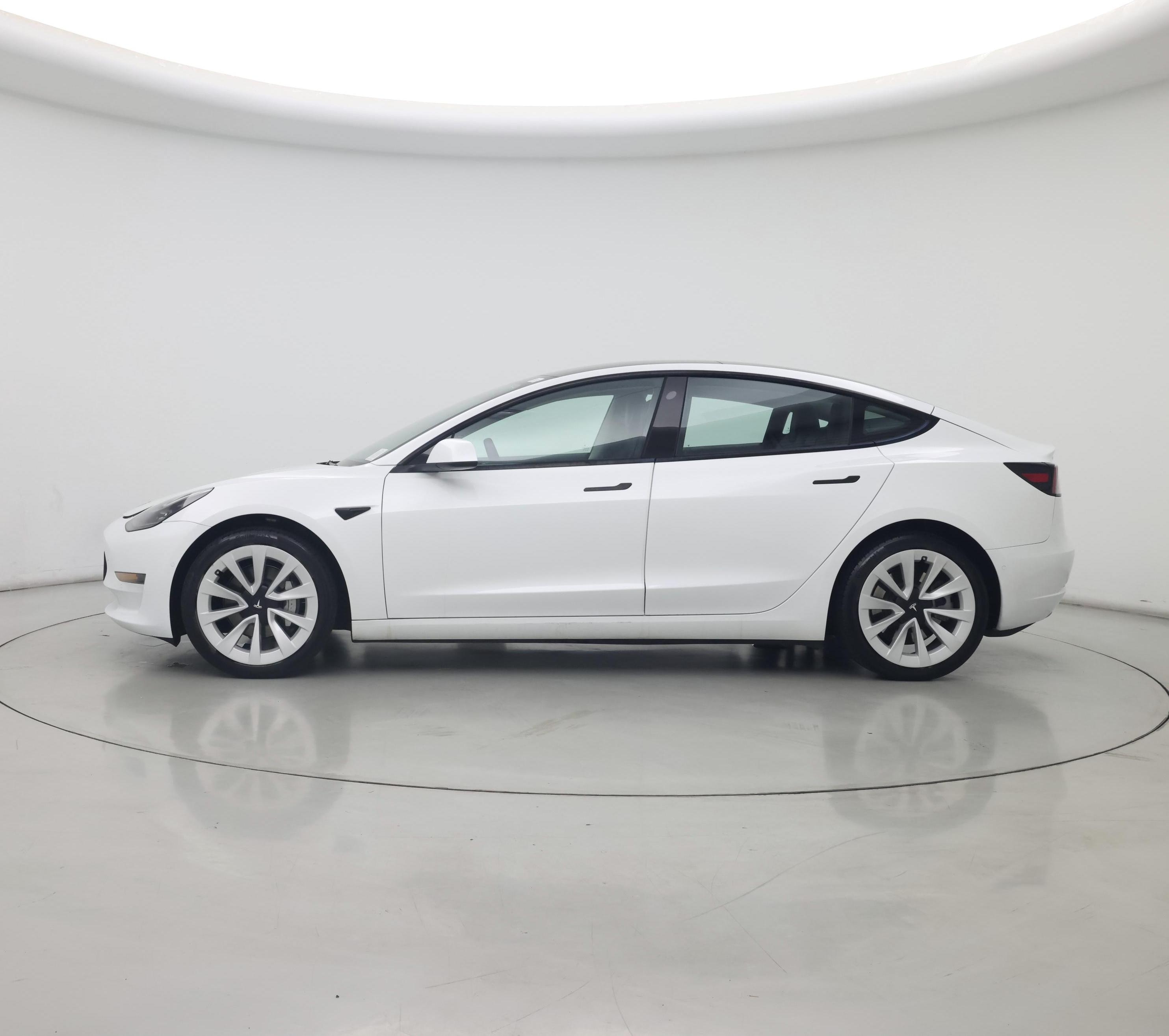 Thumbnail: 2022 Tesla Model 3 - 3