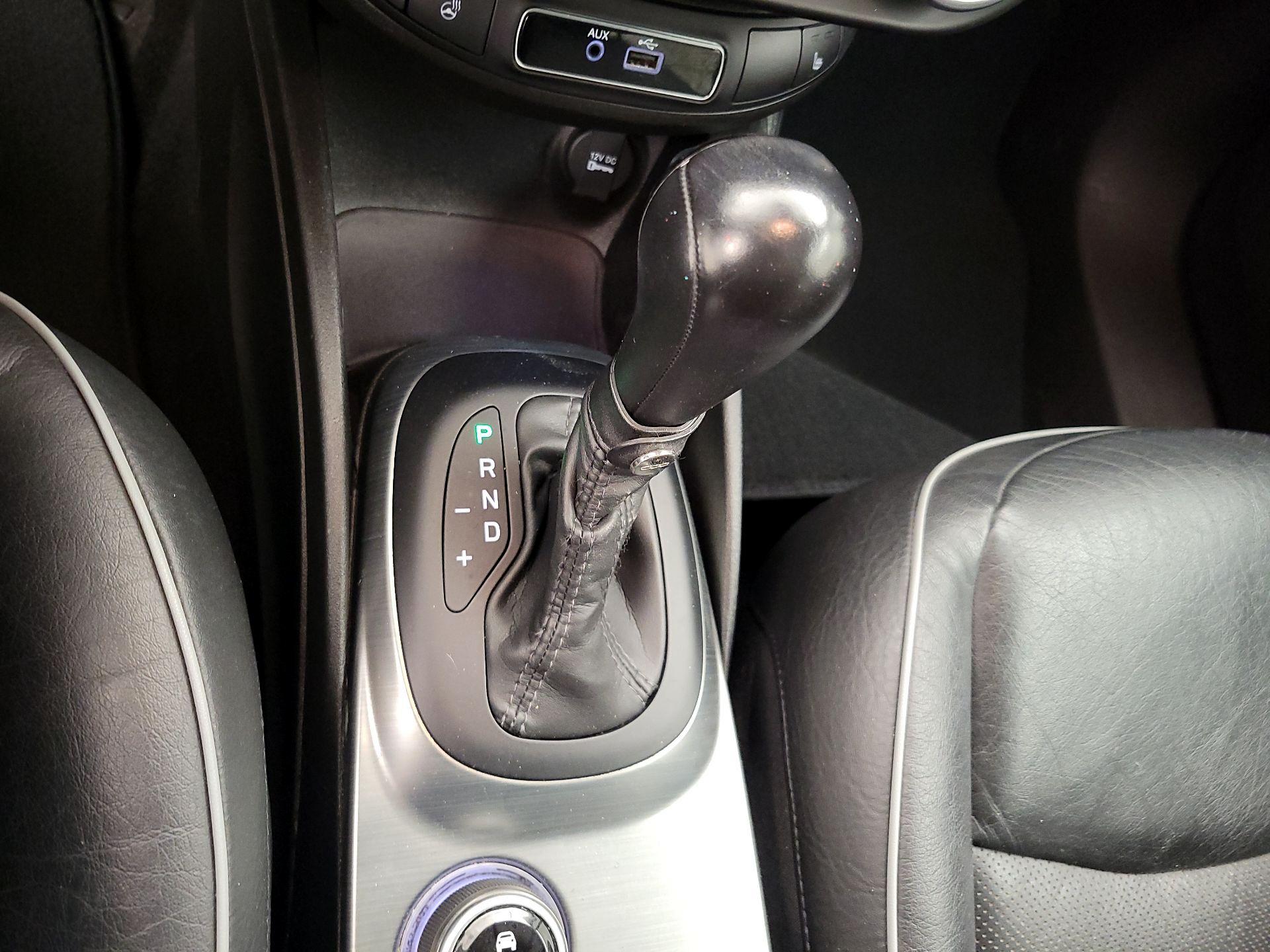 Thumbnail: 2016 Fiat 500X - 17