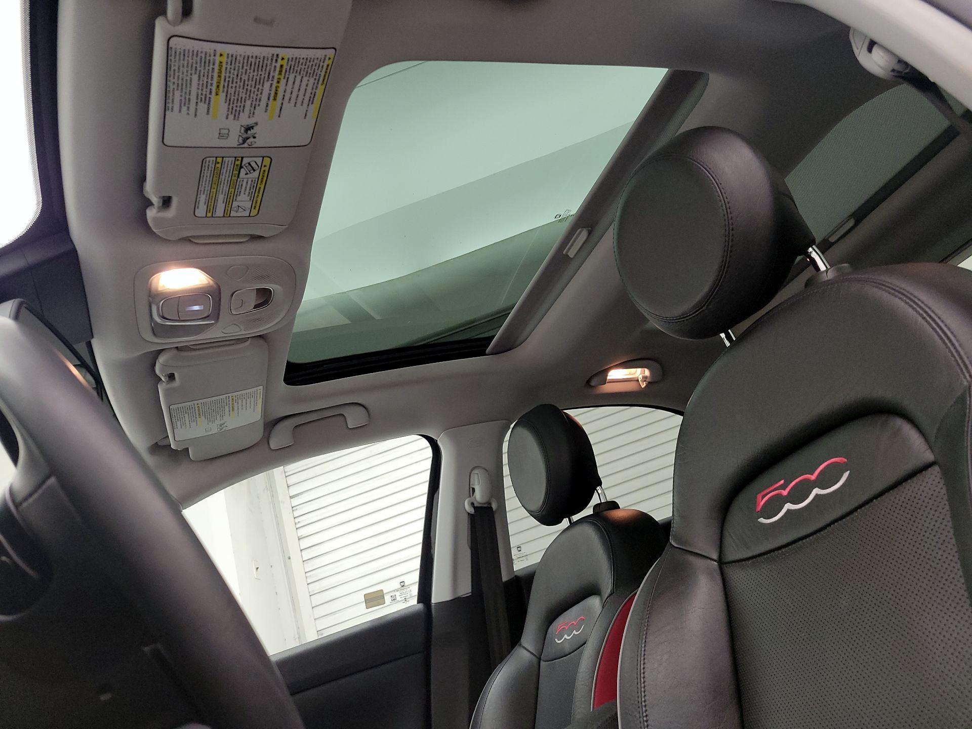 Thumbnail: 2016 Fiat 500X - 19