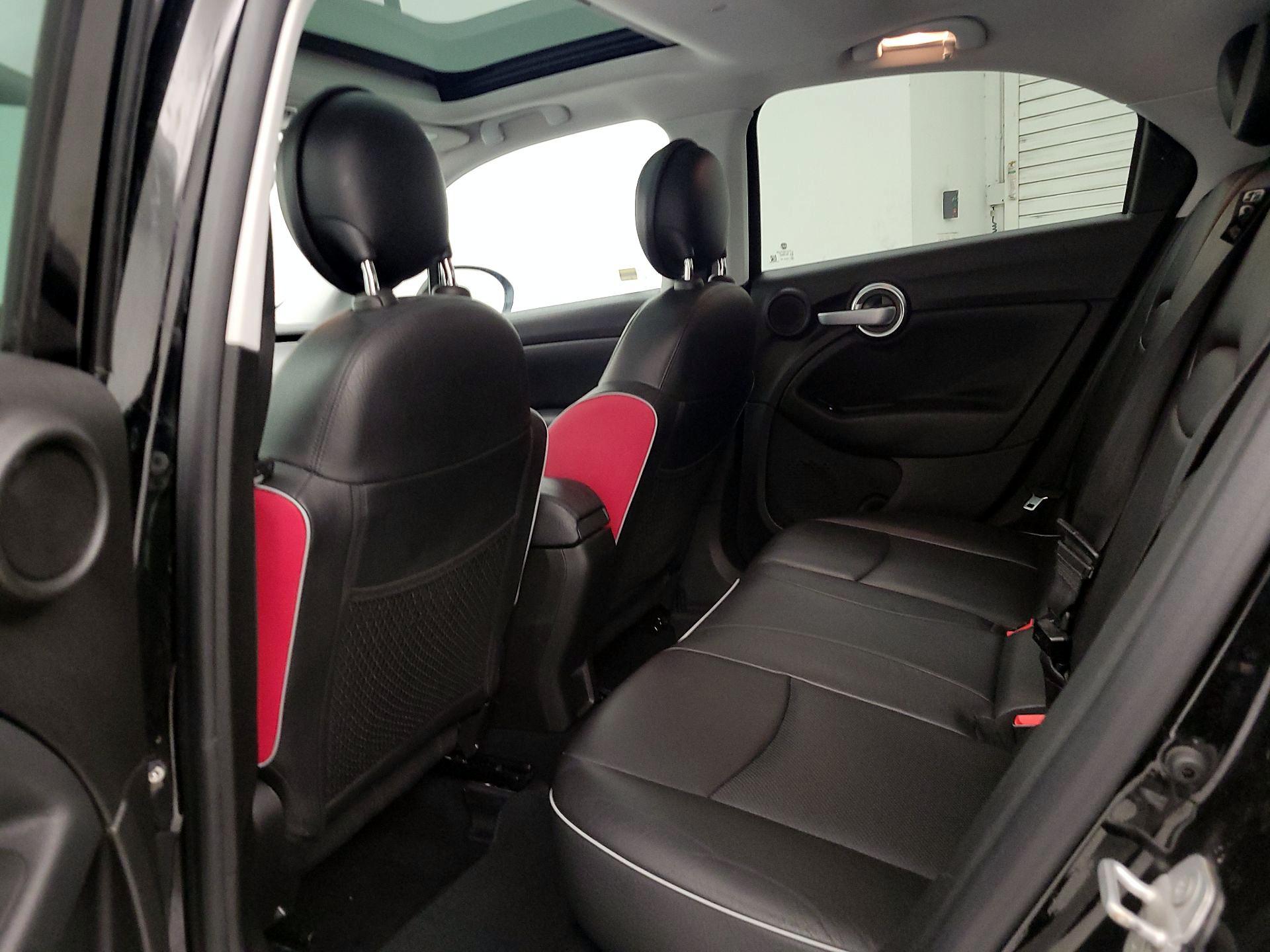 Thumbnail: 2016 Fiat 500X - 20