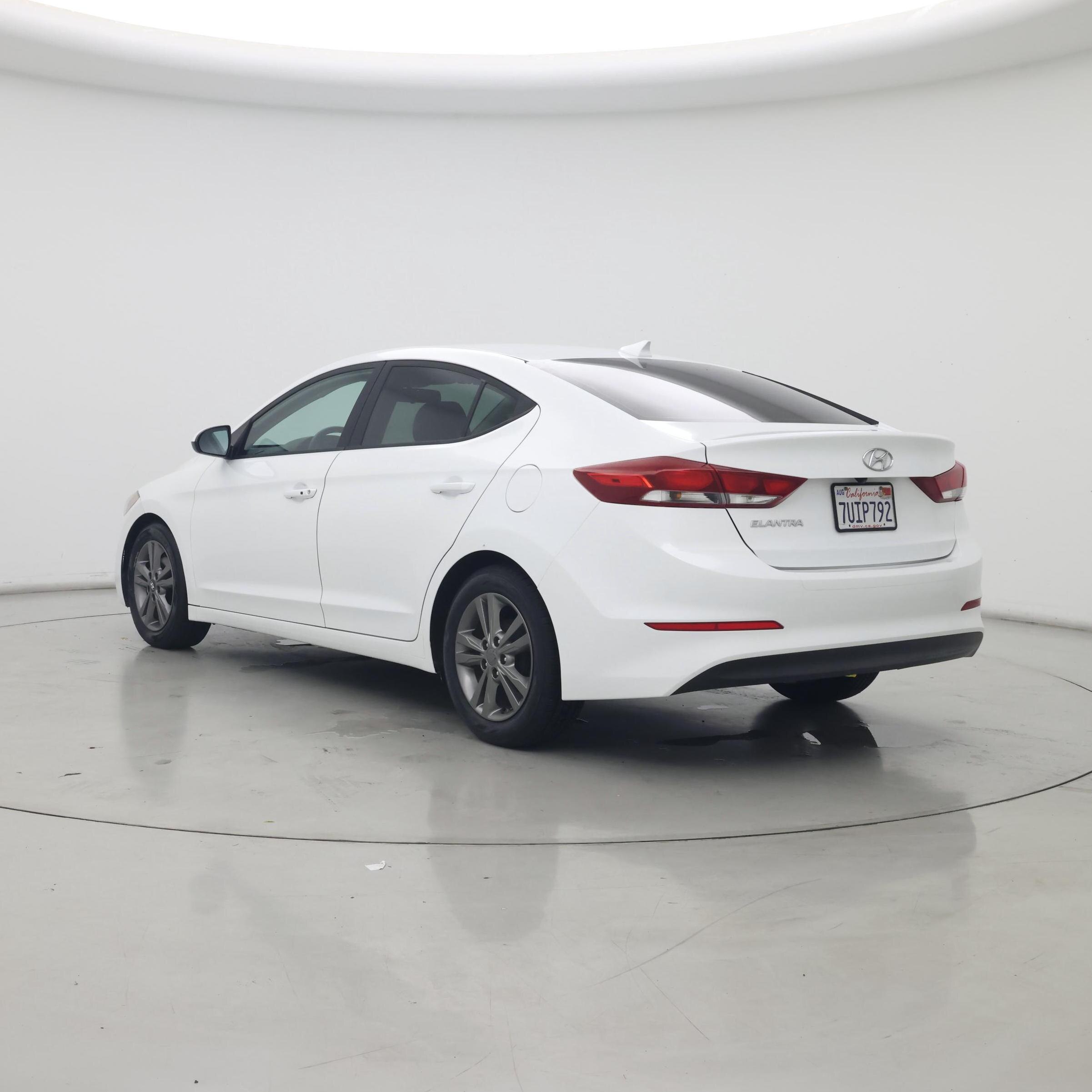 Thumbnail: 2017 Hyundai Elantra - 2