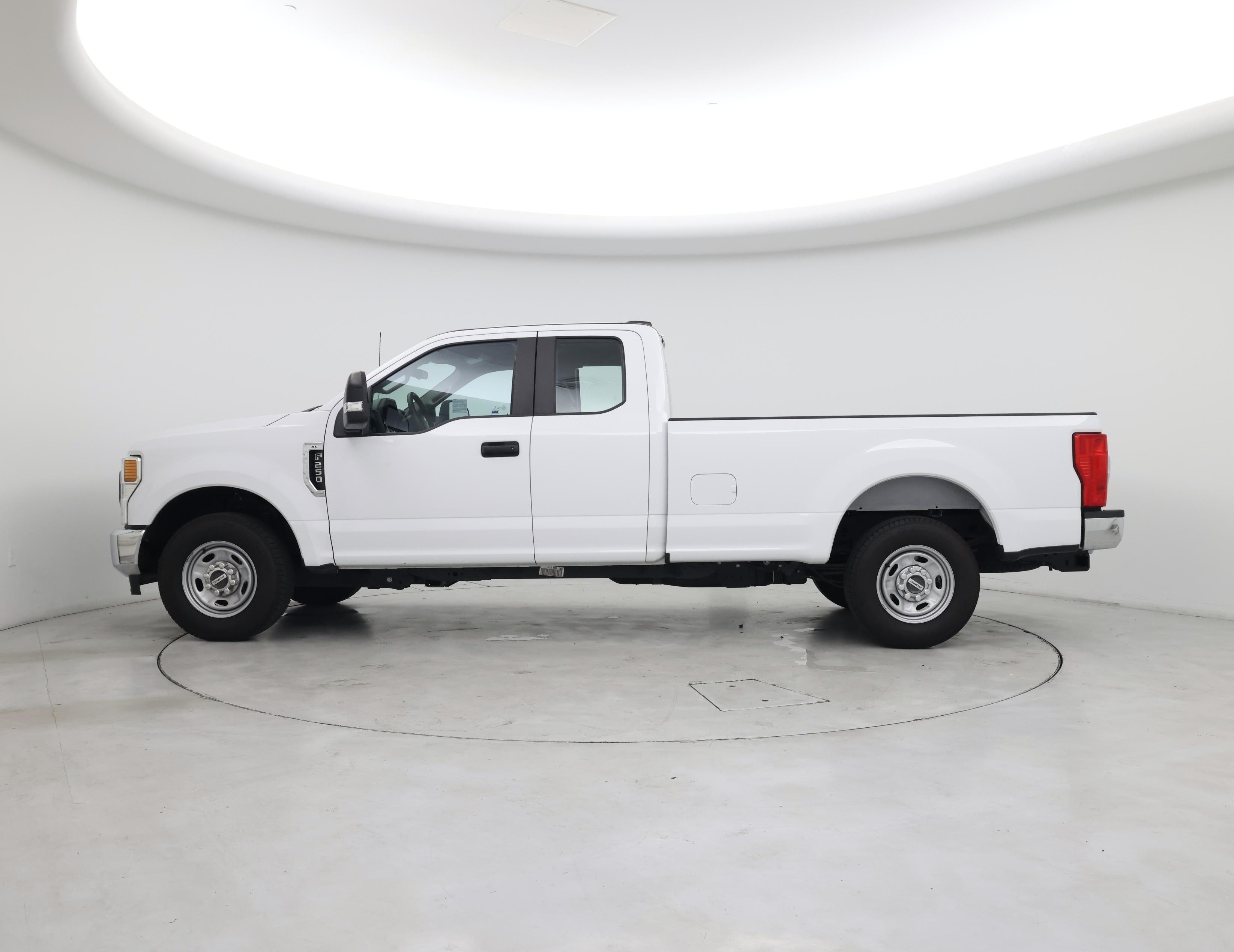 Thumbnail: 2022 Ford F-250 - 3