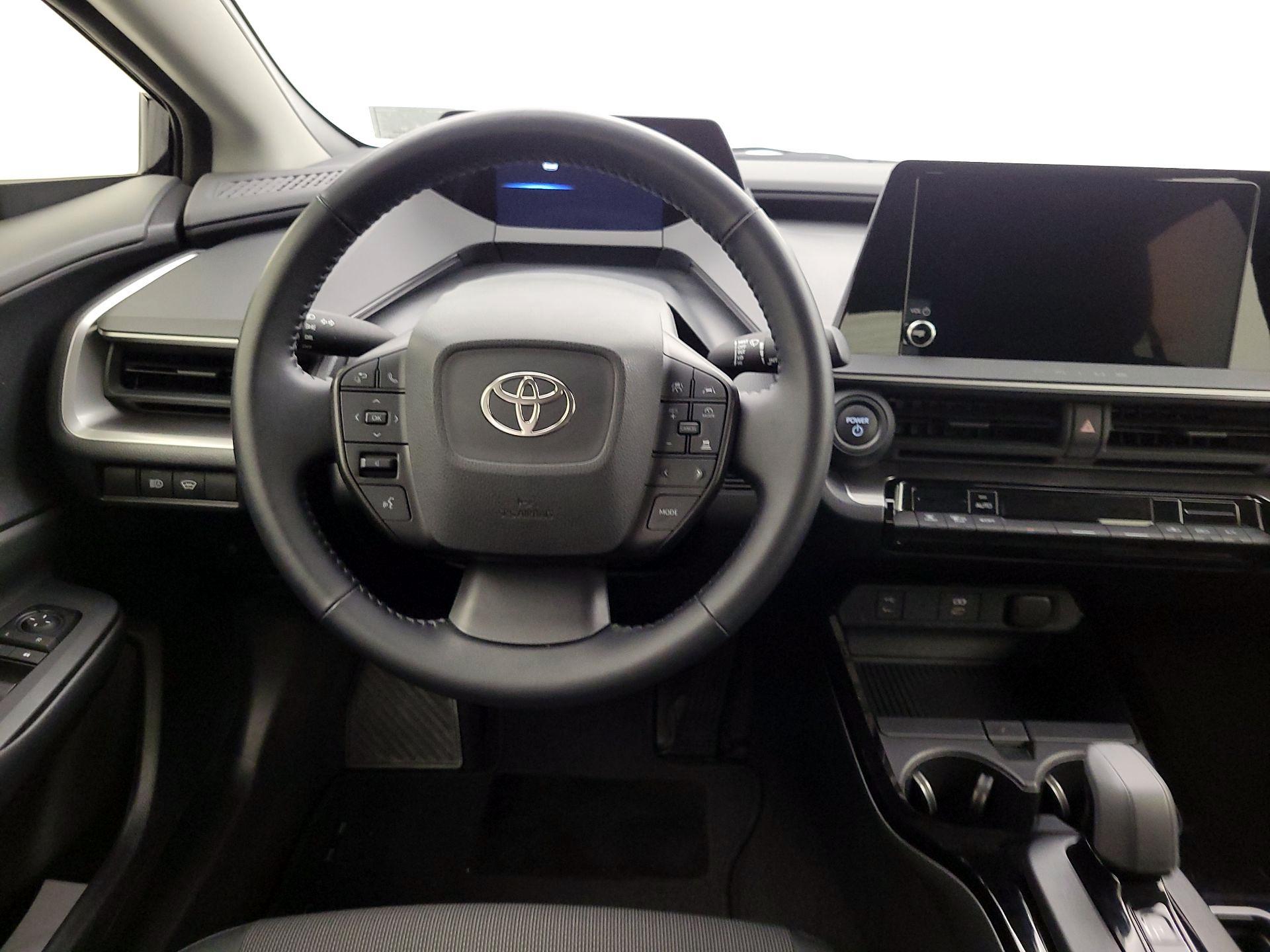 Thumbnail: 2024 Toyota Prius - 10