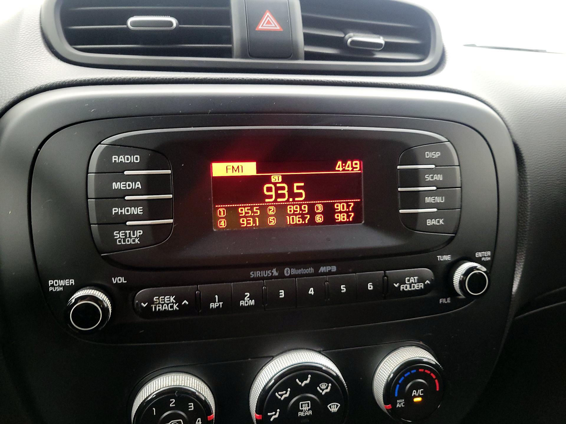 Thumbnail: 2016 Kia Soul - 14