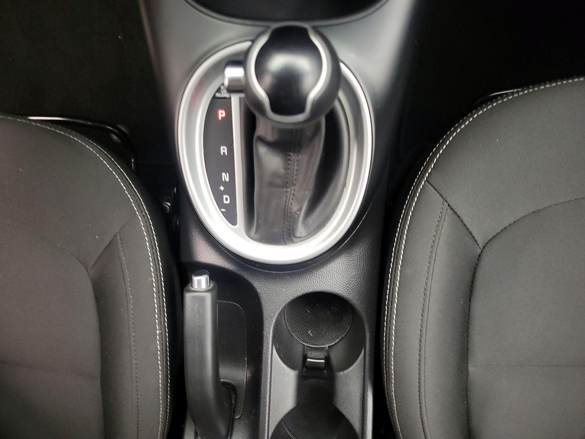 Thumbnail: 2016 Kia Soul - 16