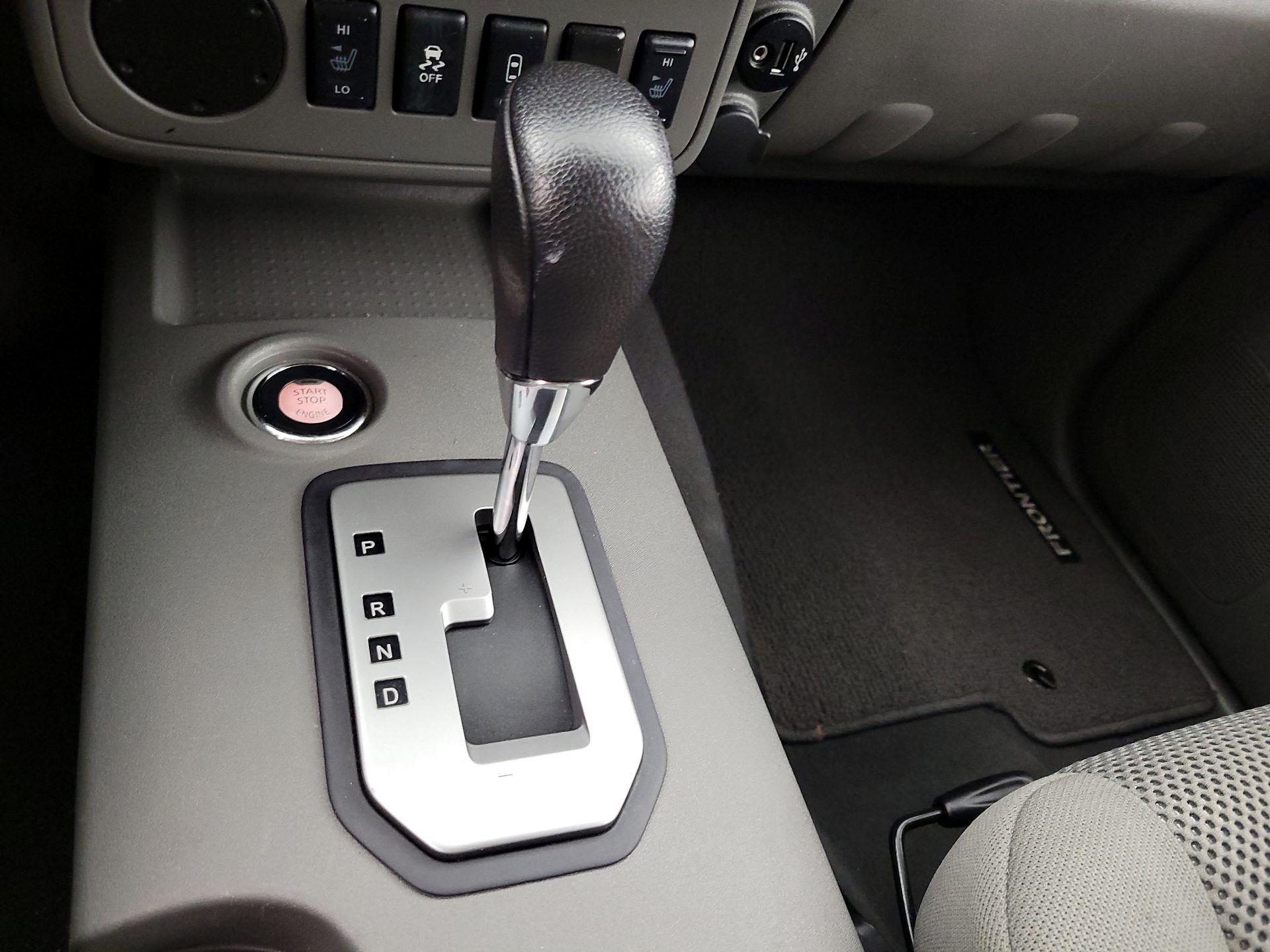 Thumbnail: 2021 Nissan Frontier - 16