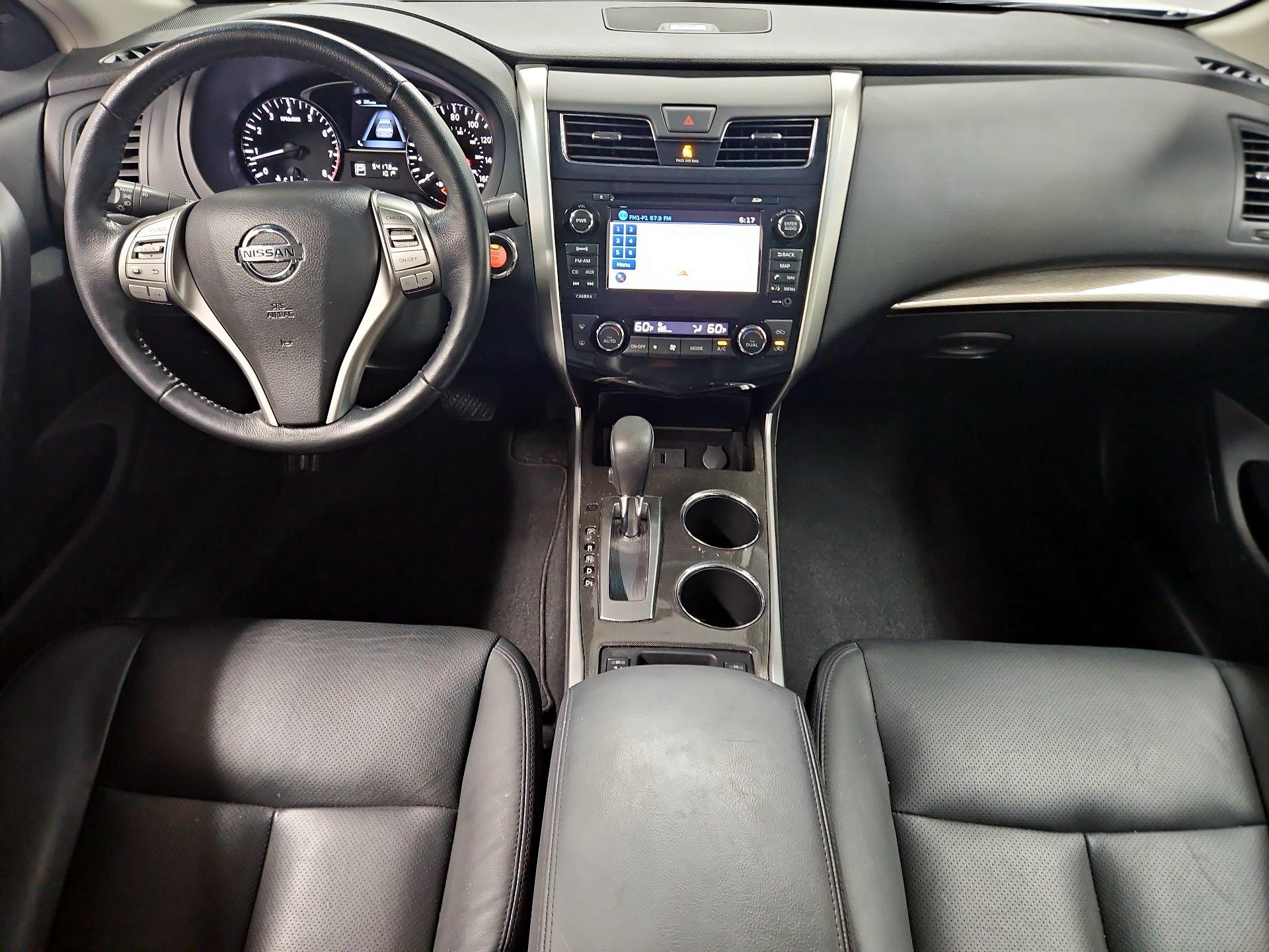 Thumbnail: 2013 Nissan Altima - 9