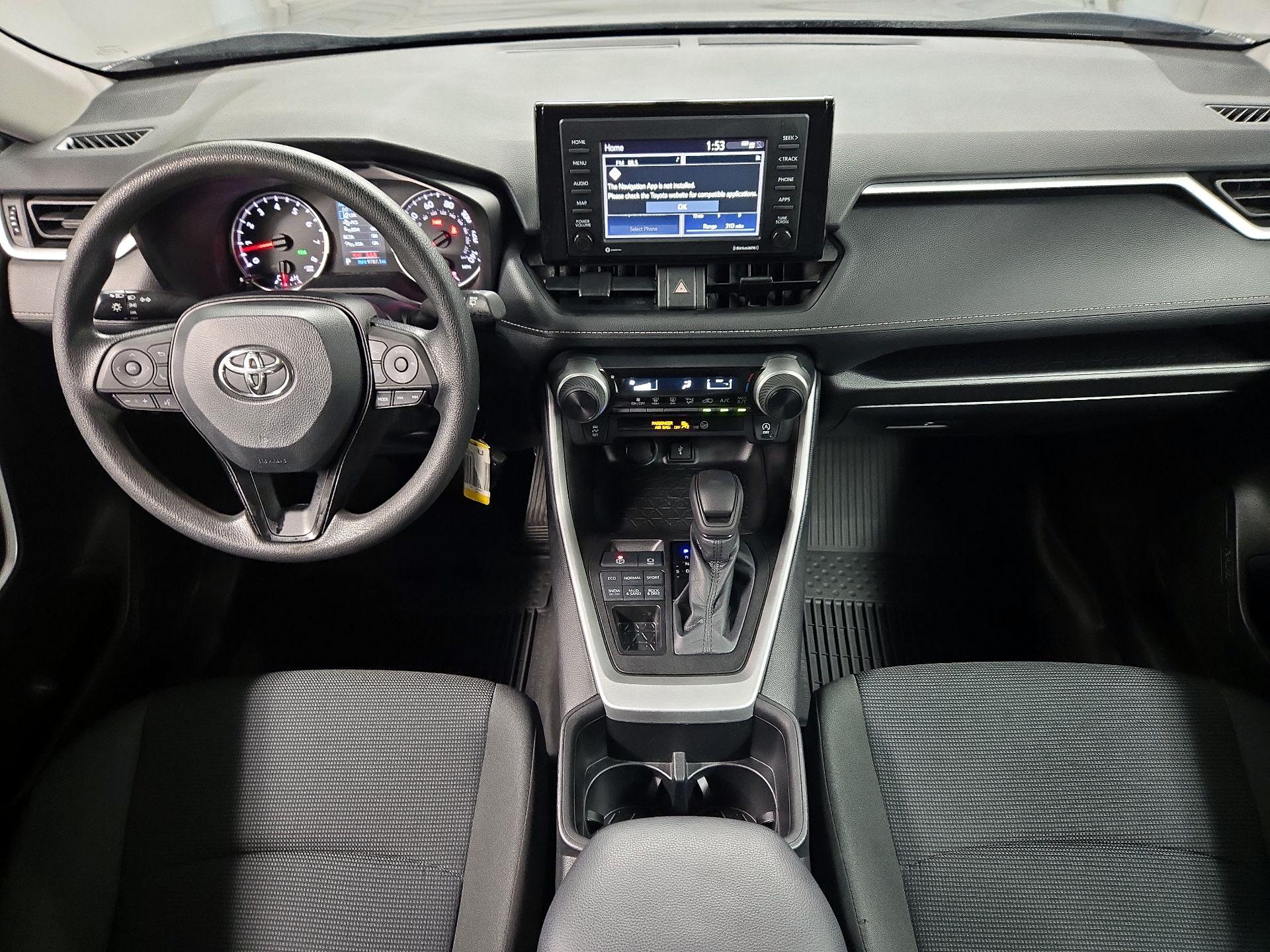 Thumbnail: 2022 Toyota RAV4 - 9
