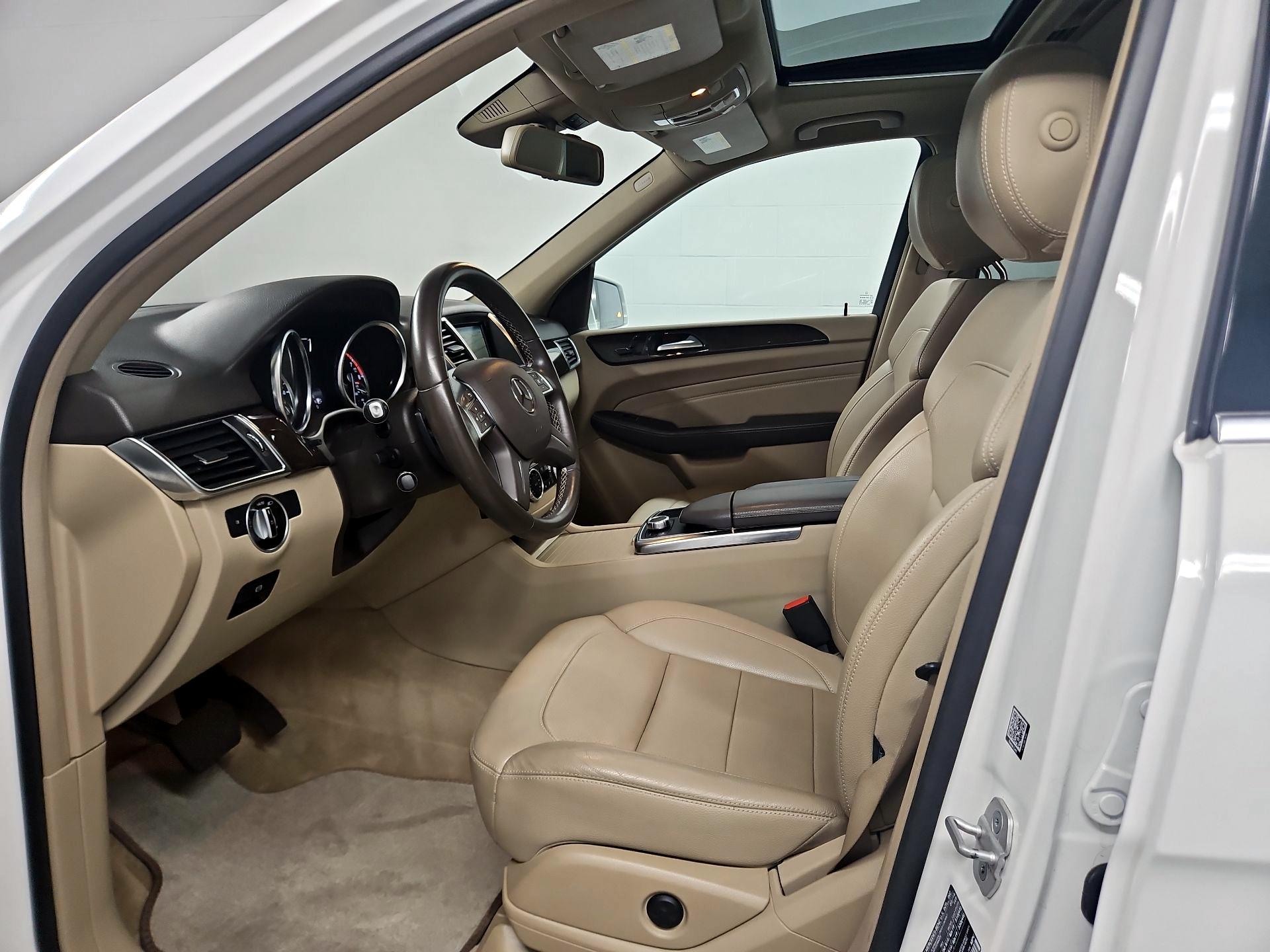 Thumbnail: 2014 Mercedes-Benz M-Class - 11