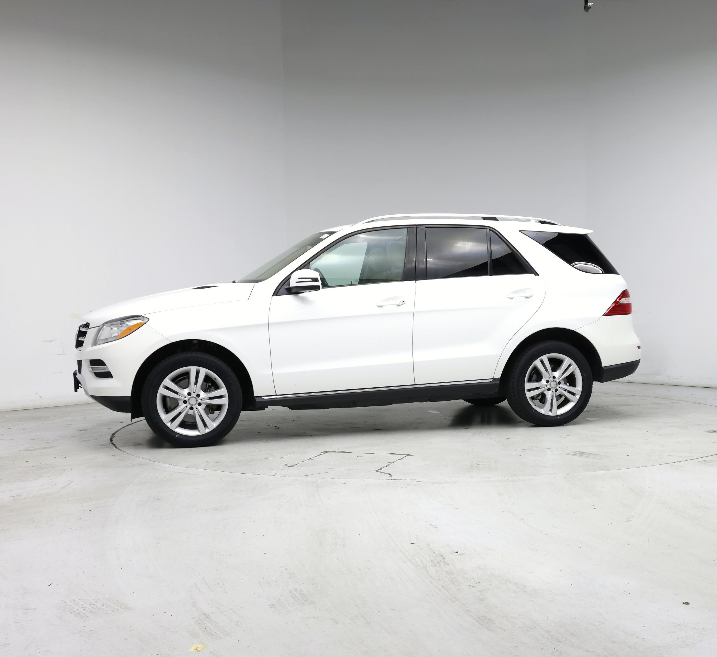 Thumbnail: 2014 Mercedes-Benz M-Class - 3