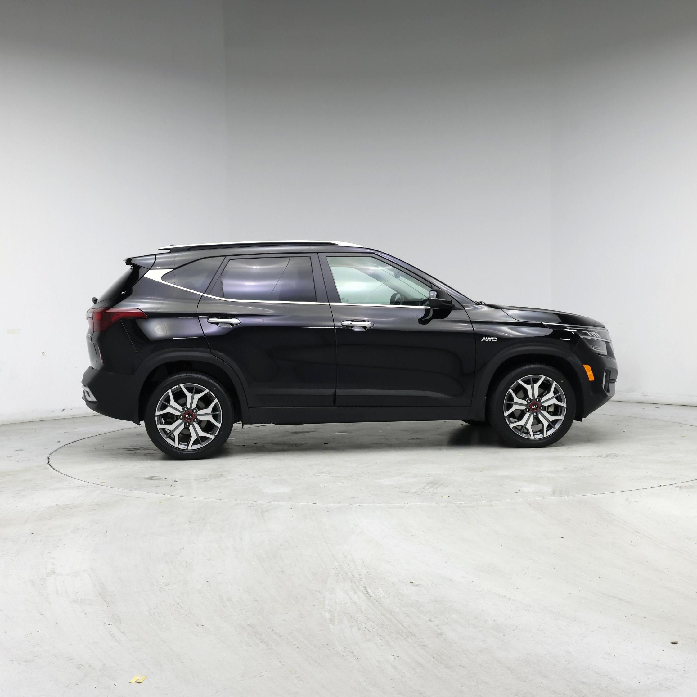 Thumbnail: 2021 Kia Seltos - 7