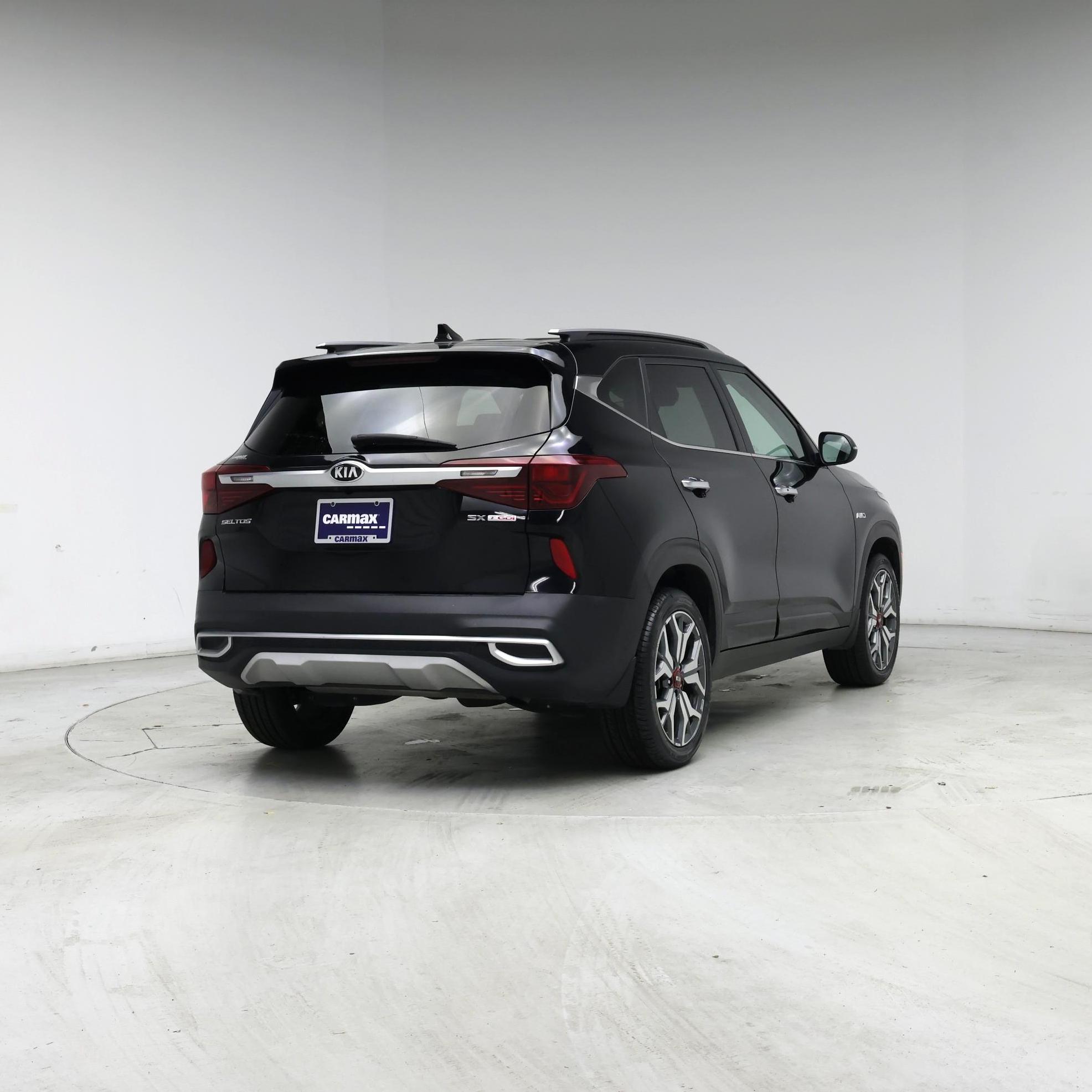 Thumbnail: 2021 Kia Seltos - 8