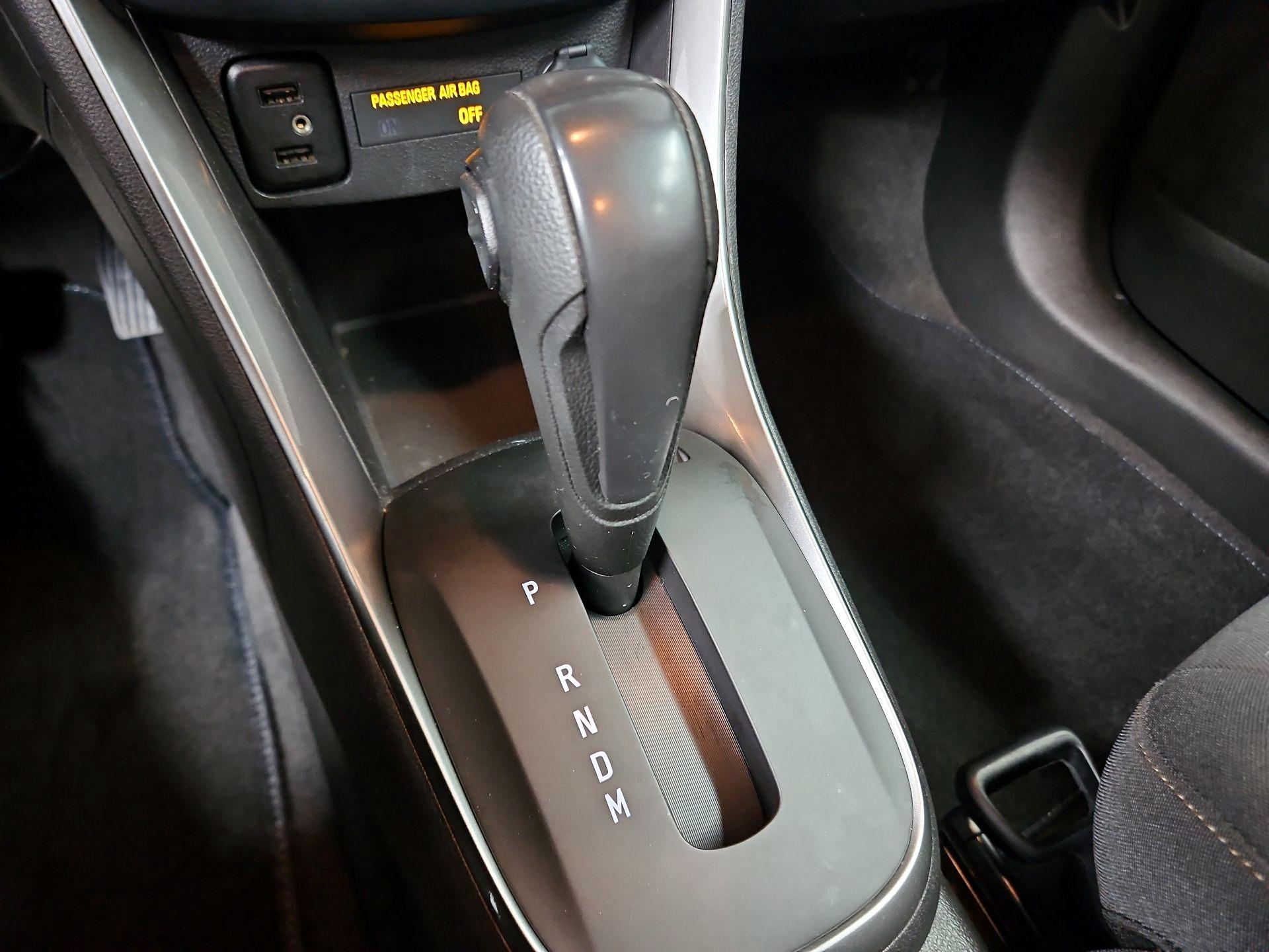 Thumbnail: 2019 Chevrolet Trax - 17