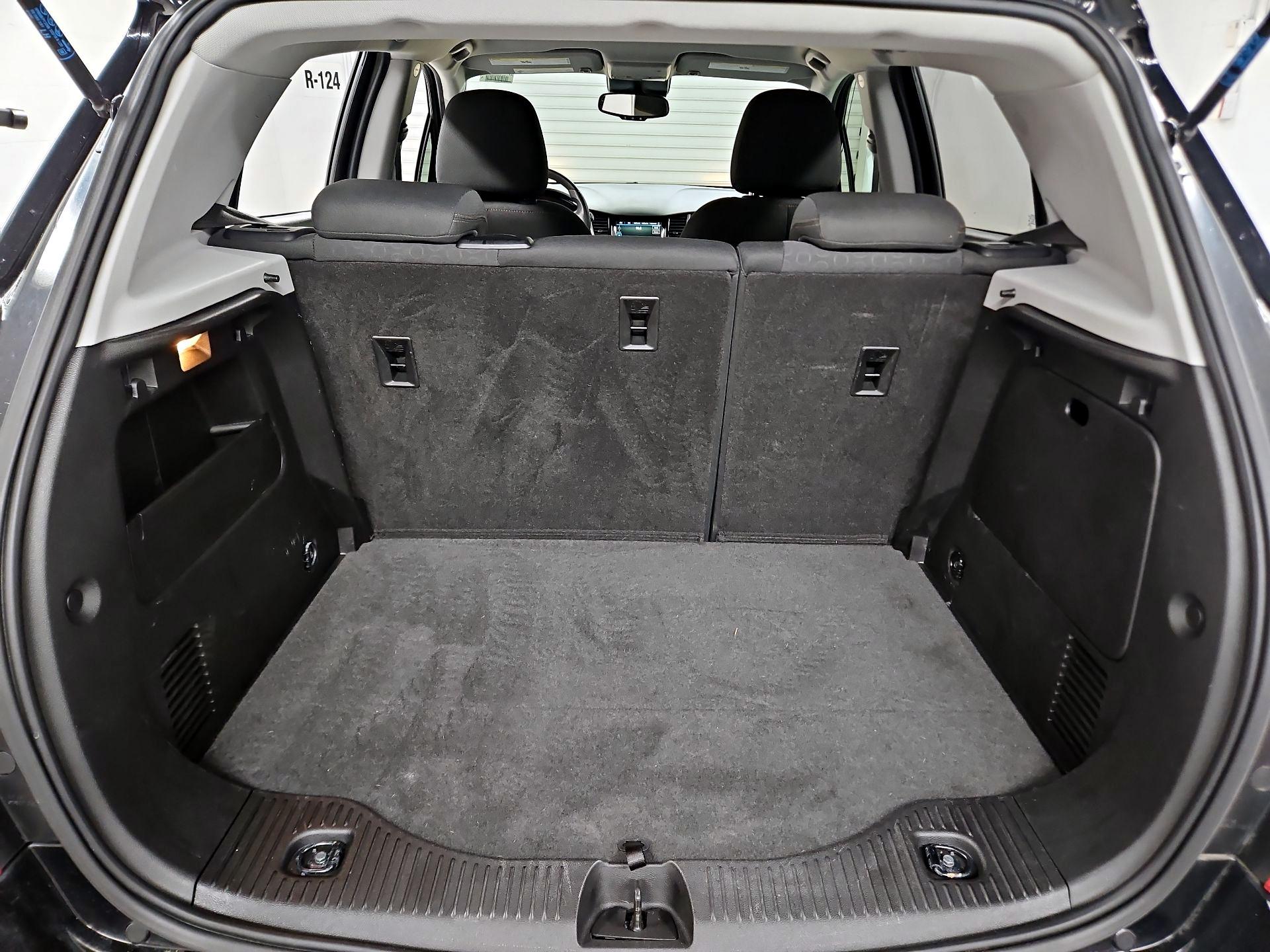 Thumbnail: 2019 Chevrolet Trax - 20