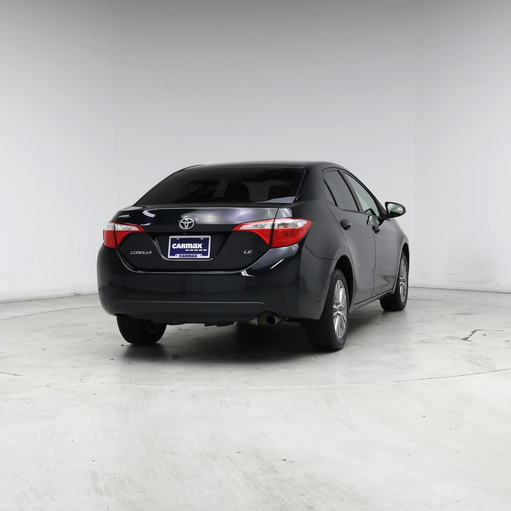 Thumbnail: 2015 Toyota Corolla - 8