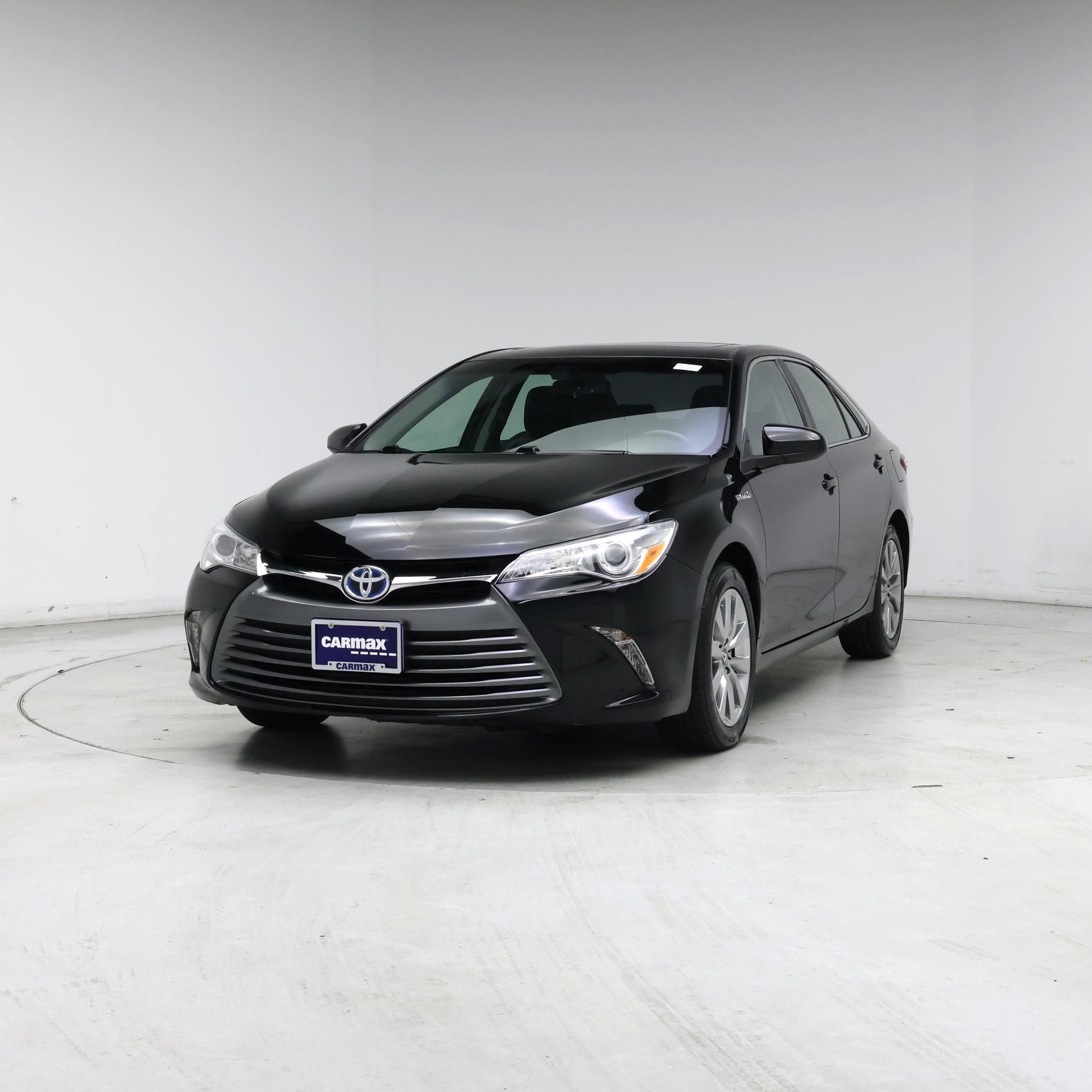 Thumbnail: 2016 Toyota Camry - 4