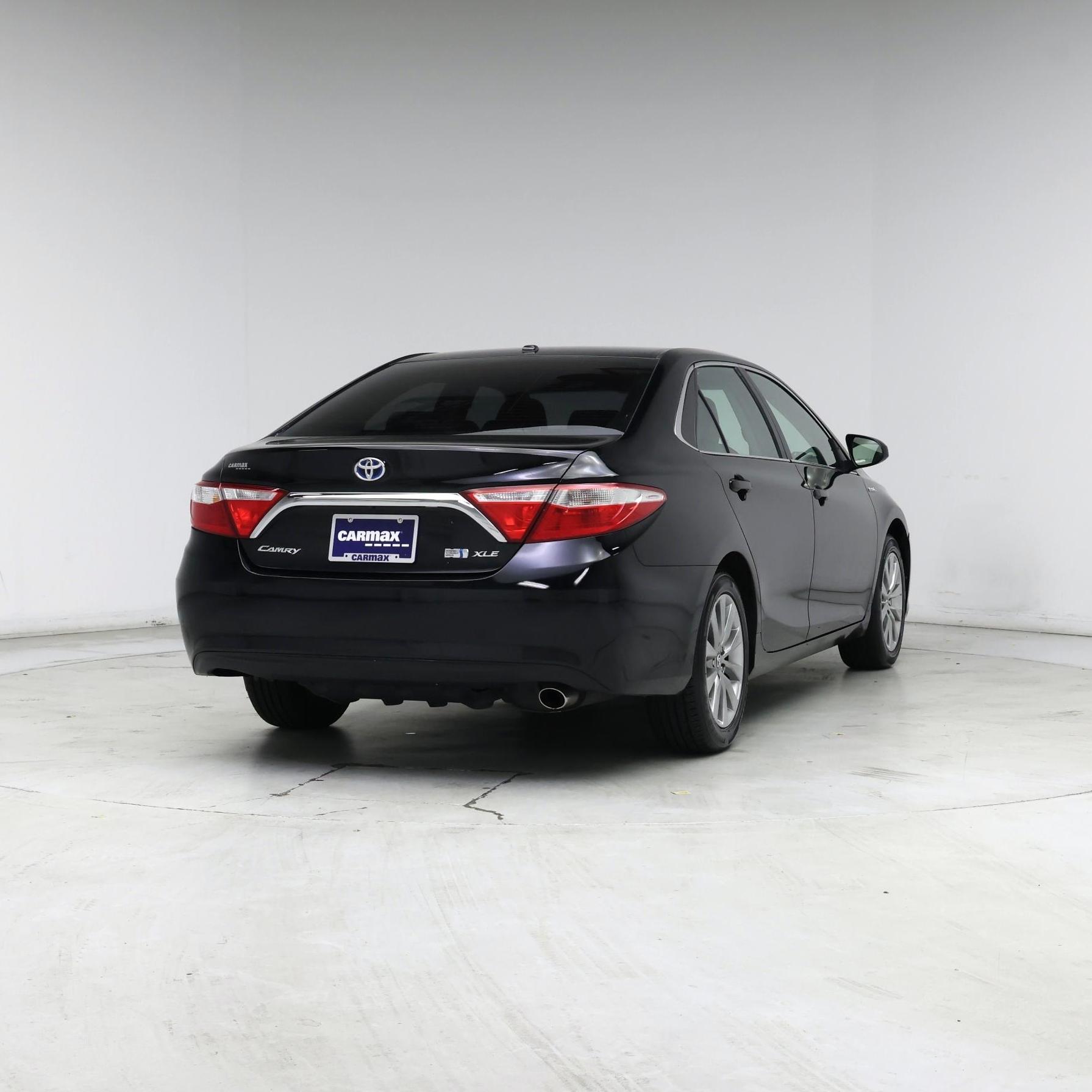 Thumbnail: 2016 Toyota Camry - 8