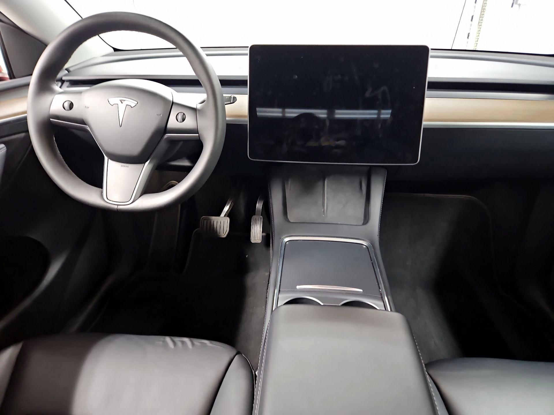 Thumbnail: 2024 Tesla Model Y - 9
