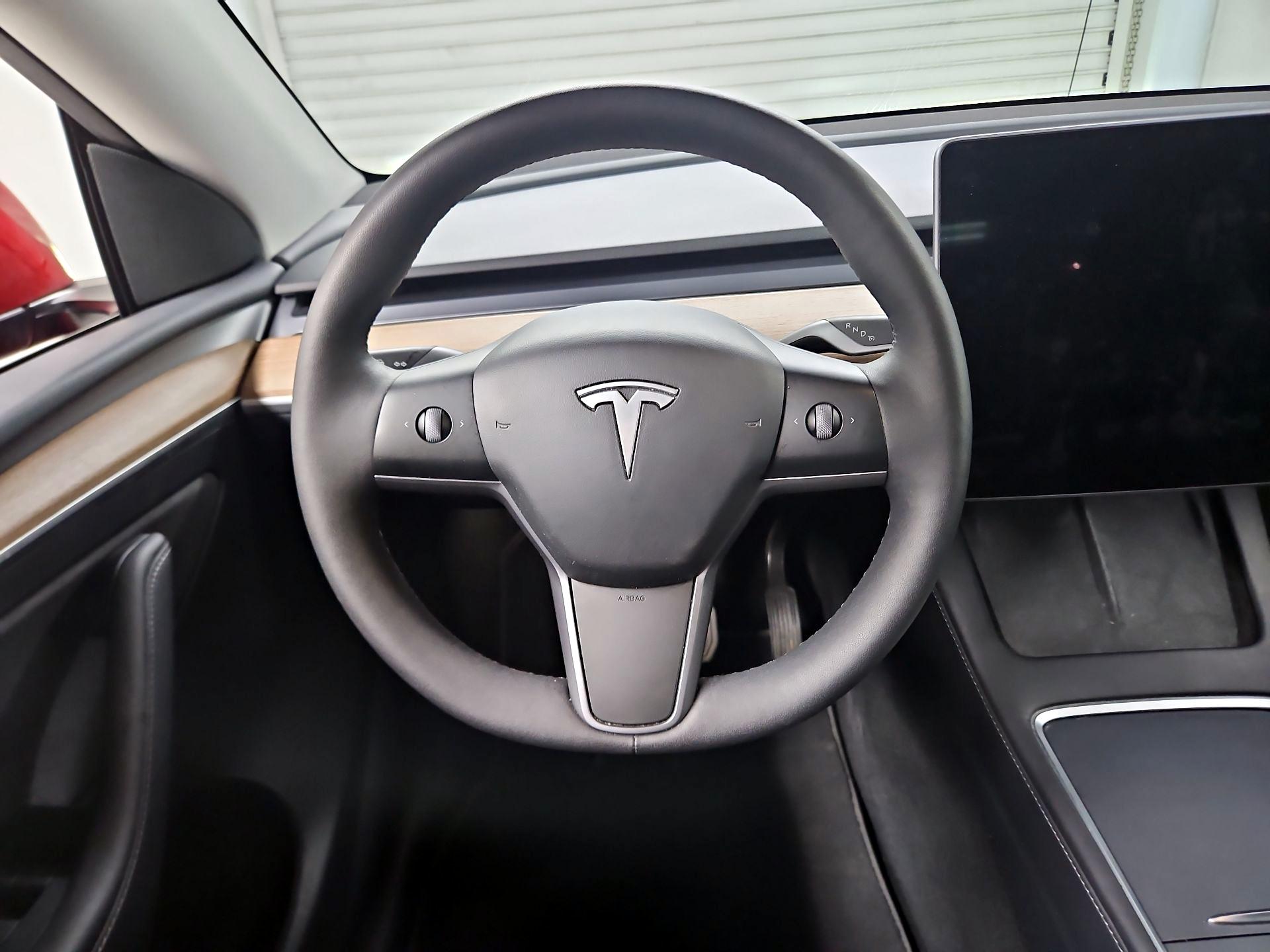 Thumbnail: 2024 Tesla Model Y - 10