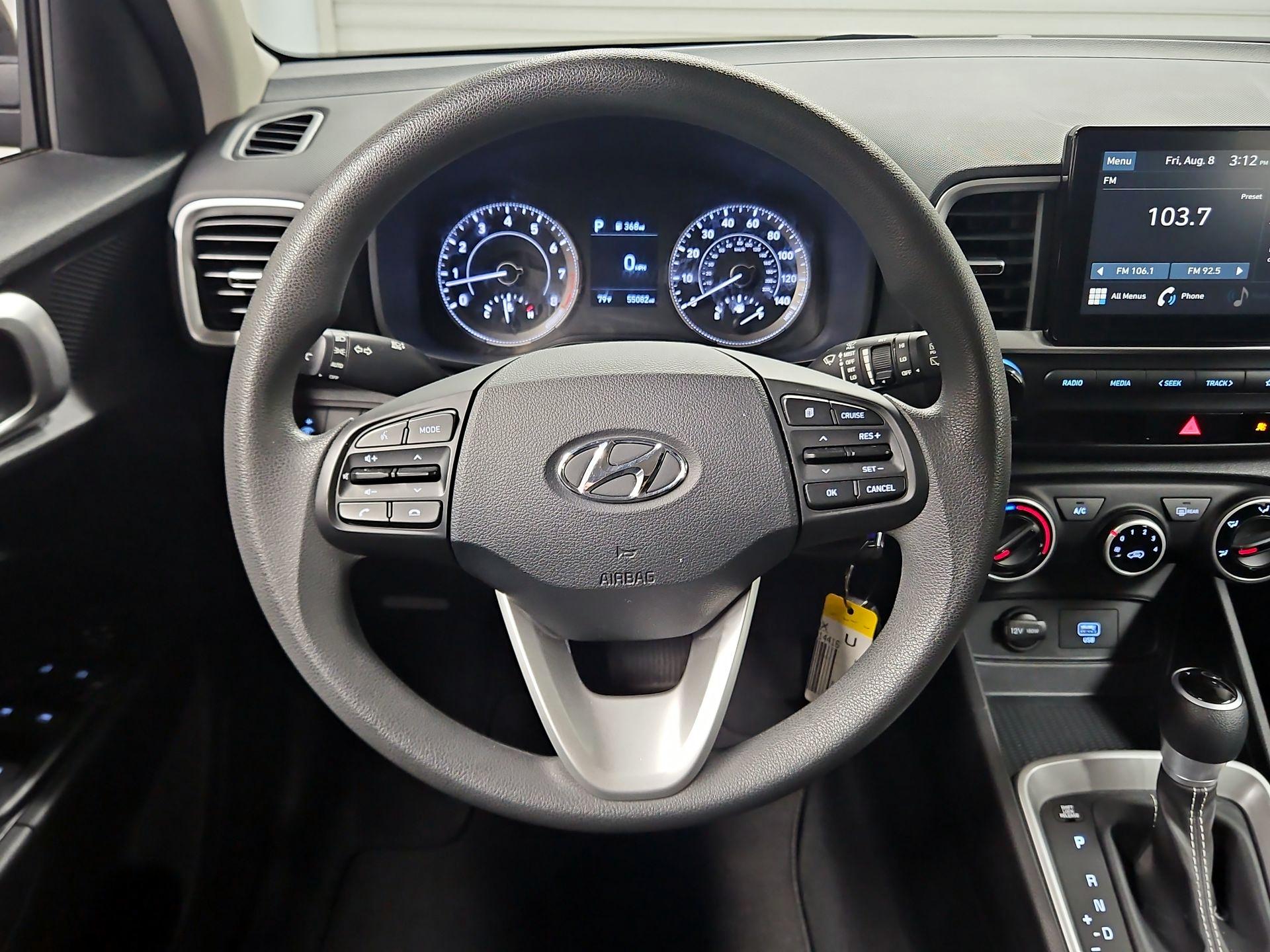 Thumbnail: 2020 Hyundai Venue - 10