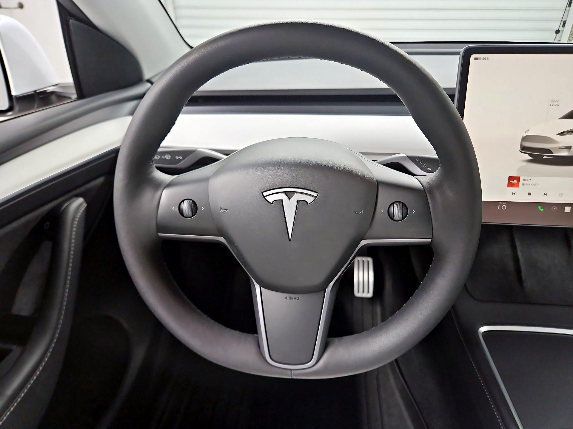 Thumbnail: 2023 Tesla Model Y - 10