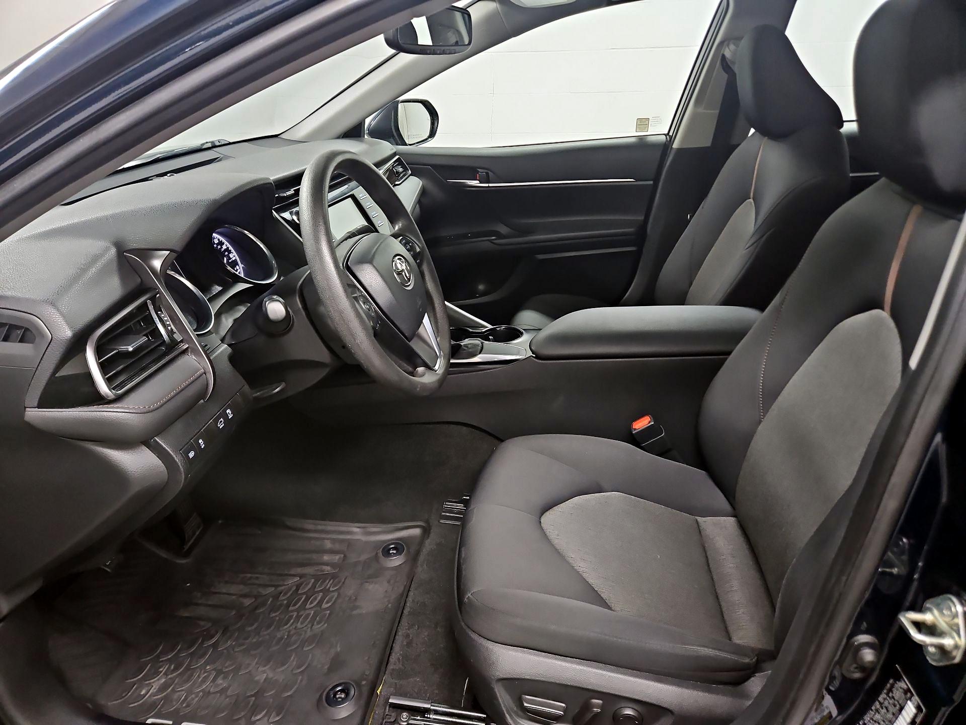 Thumbnail: 2020 Toyota Camry - 11