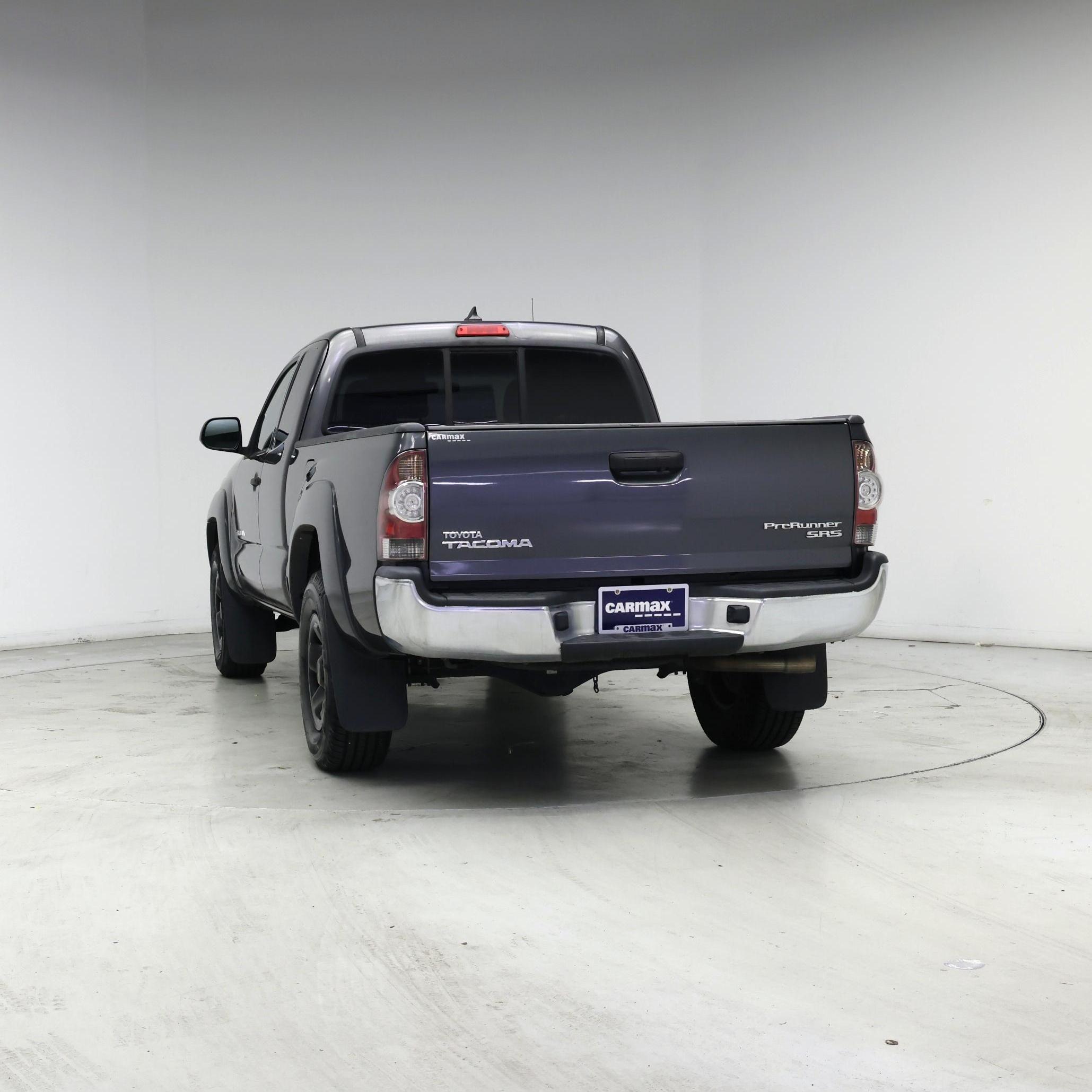 Thumbnail: 2015 Toyota Tacoma - 6