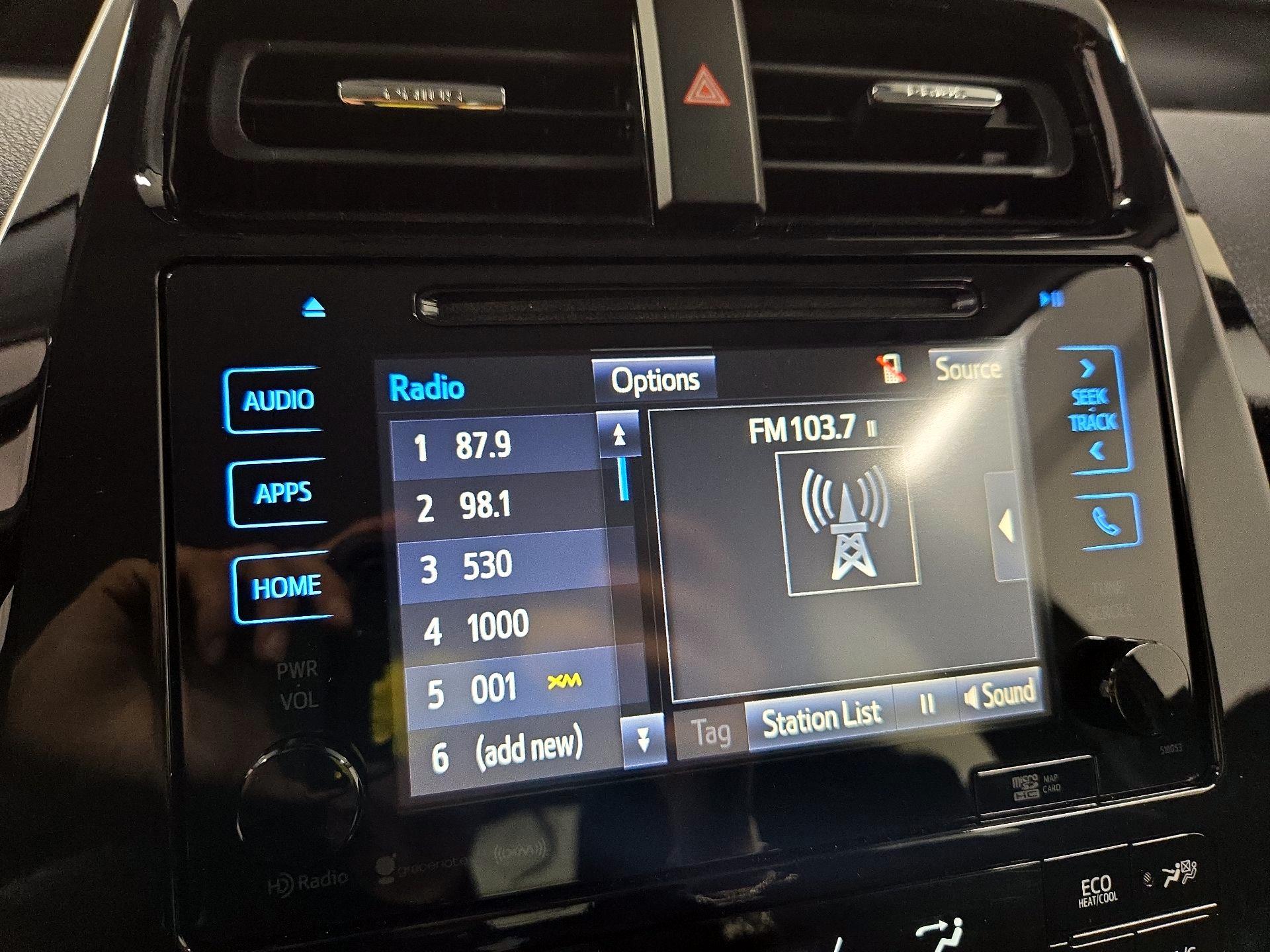 Thumbnail: 2018 Toyota Prius Prime - 15
