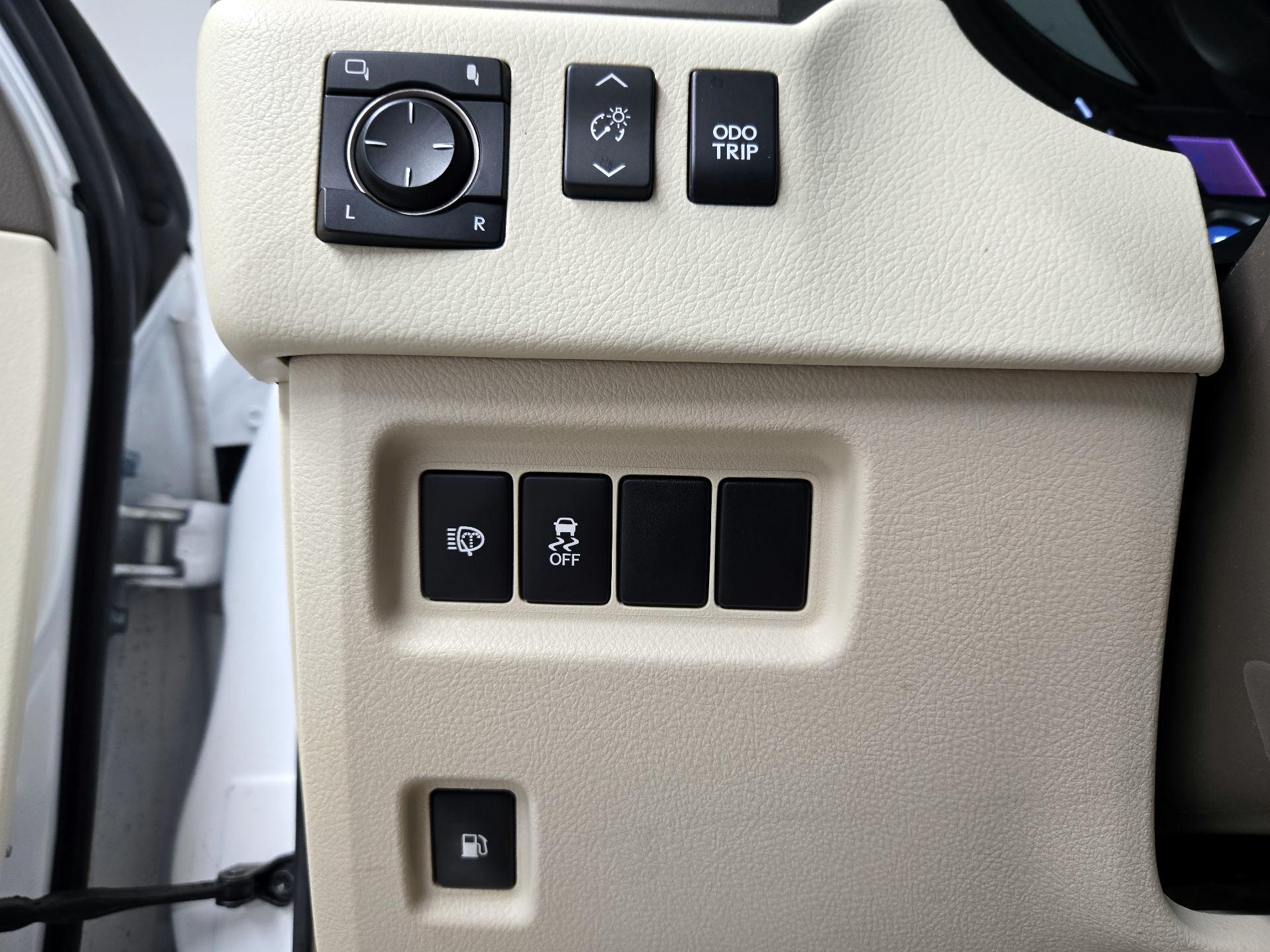 Thumbnail: 2019 Lexus GX - 13