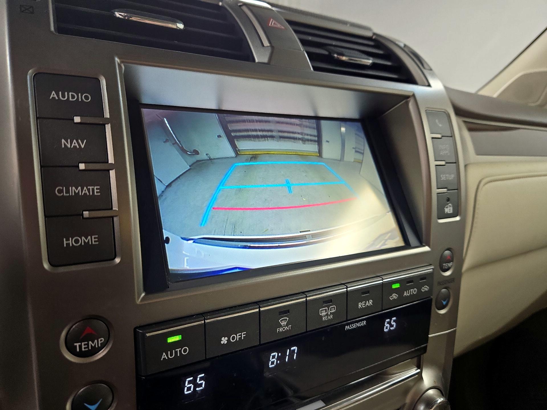 Thumbnail: 2019 Lexus GX - 15