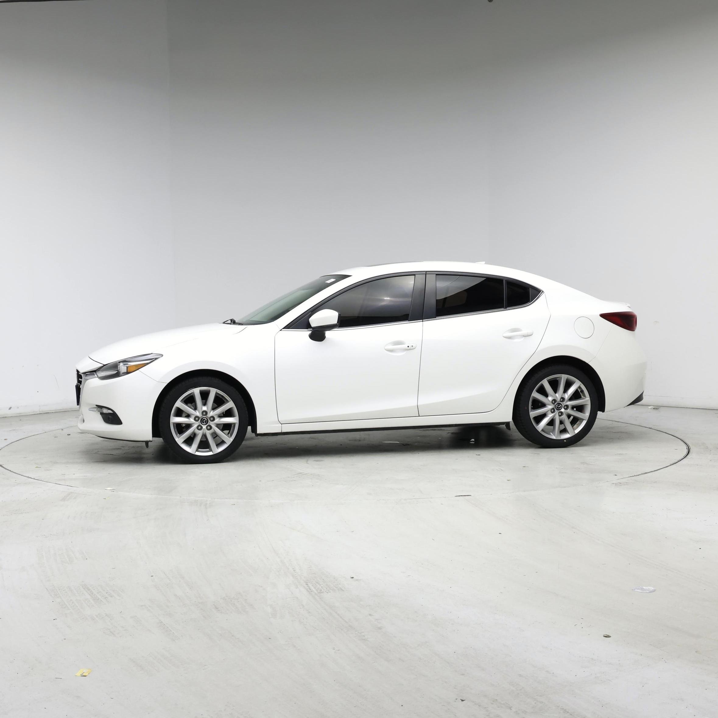 Thumbnail: 2017 Mazda Mazda3 - 3