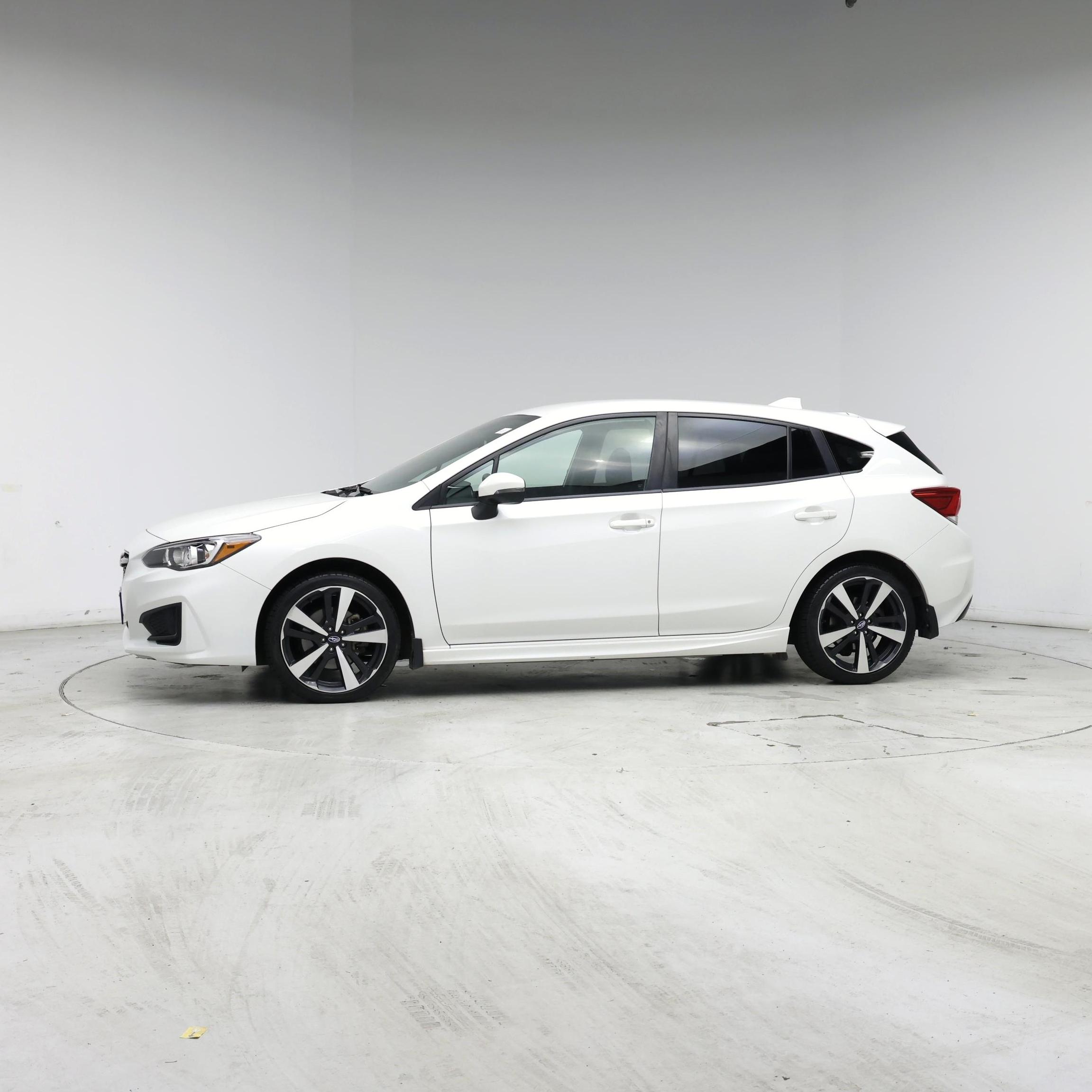 Thumbnail: 2019 Subaru Impreza - 3