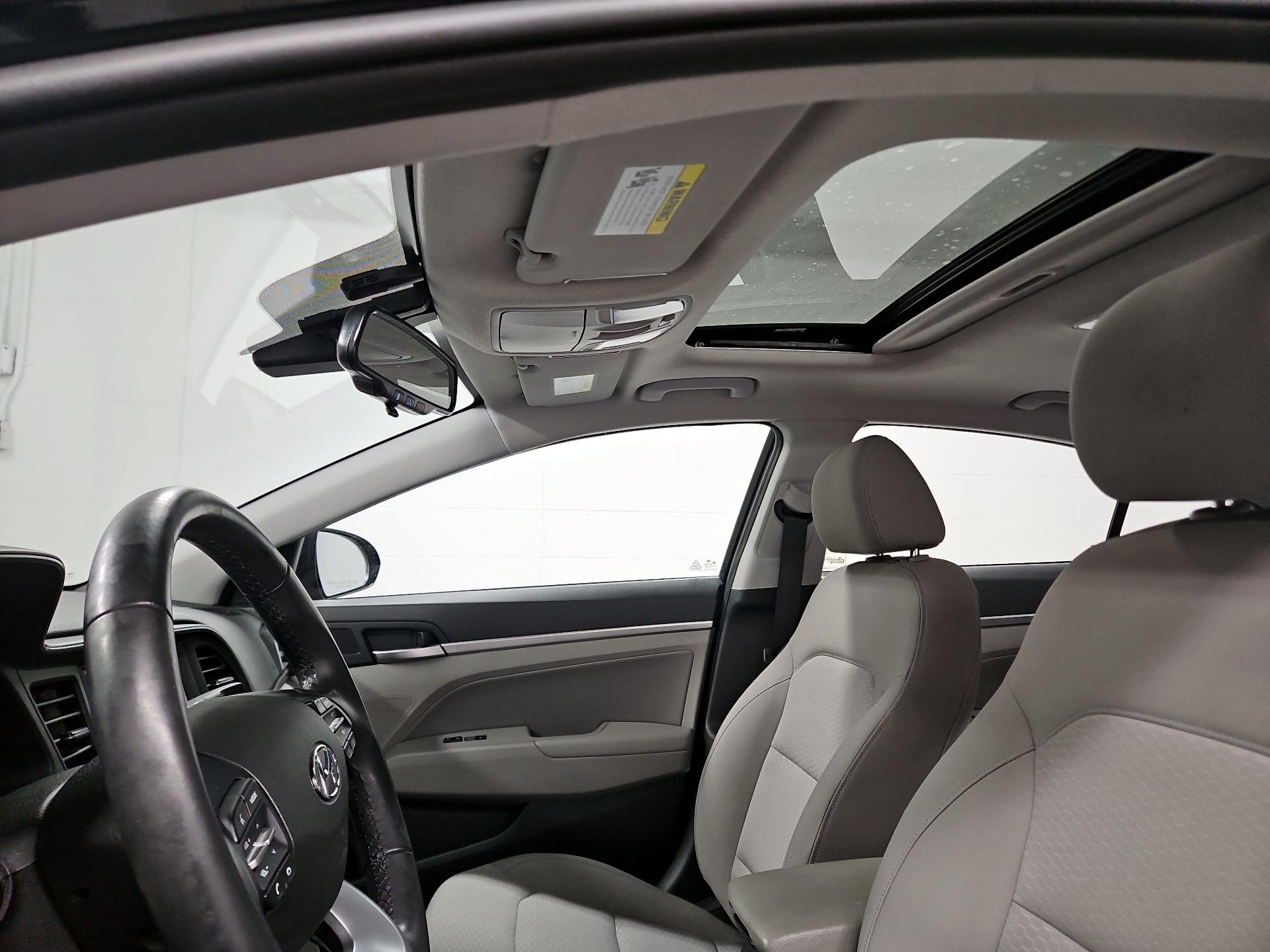Thumbnail: 2020 Hyundai Elantra - 19