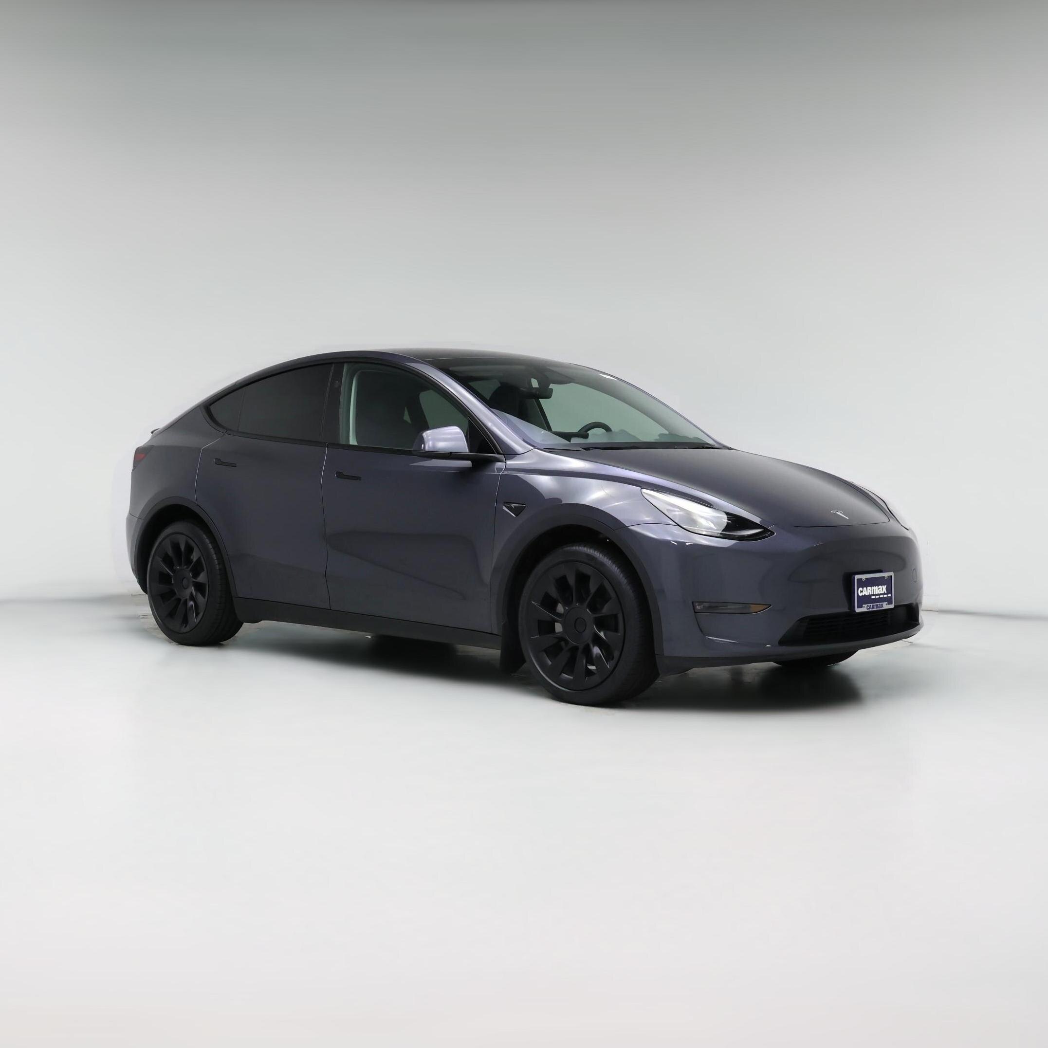 Thumbnail: 2023 Tesla Model Y - 1