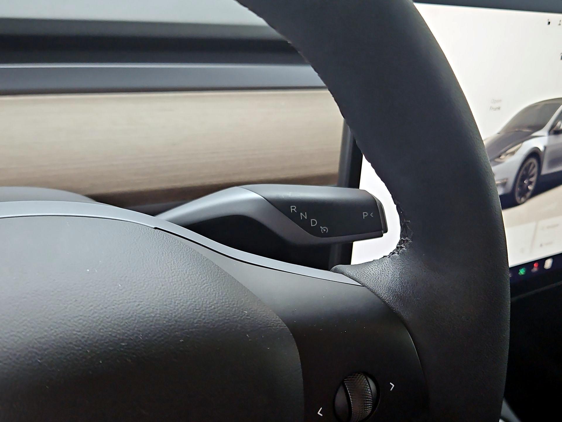 Thumbnail: 2023 Tesla Model Y - 17