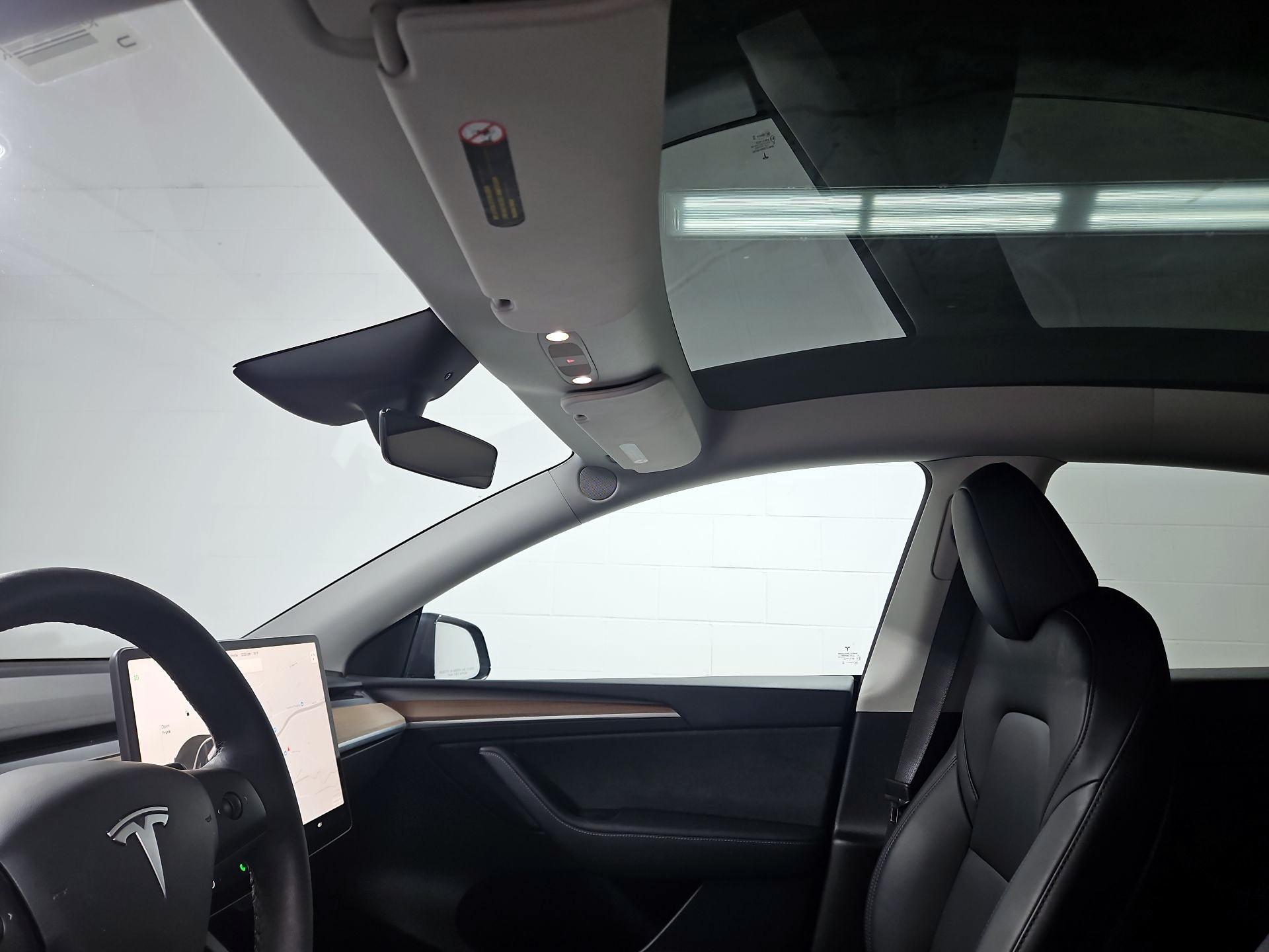 Thumbnail: 2023 Tesla Model Y - 18