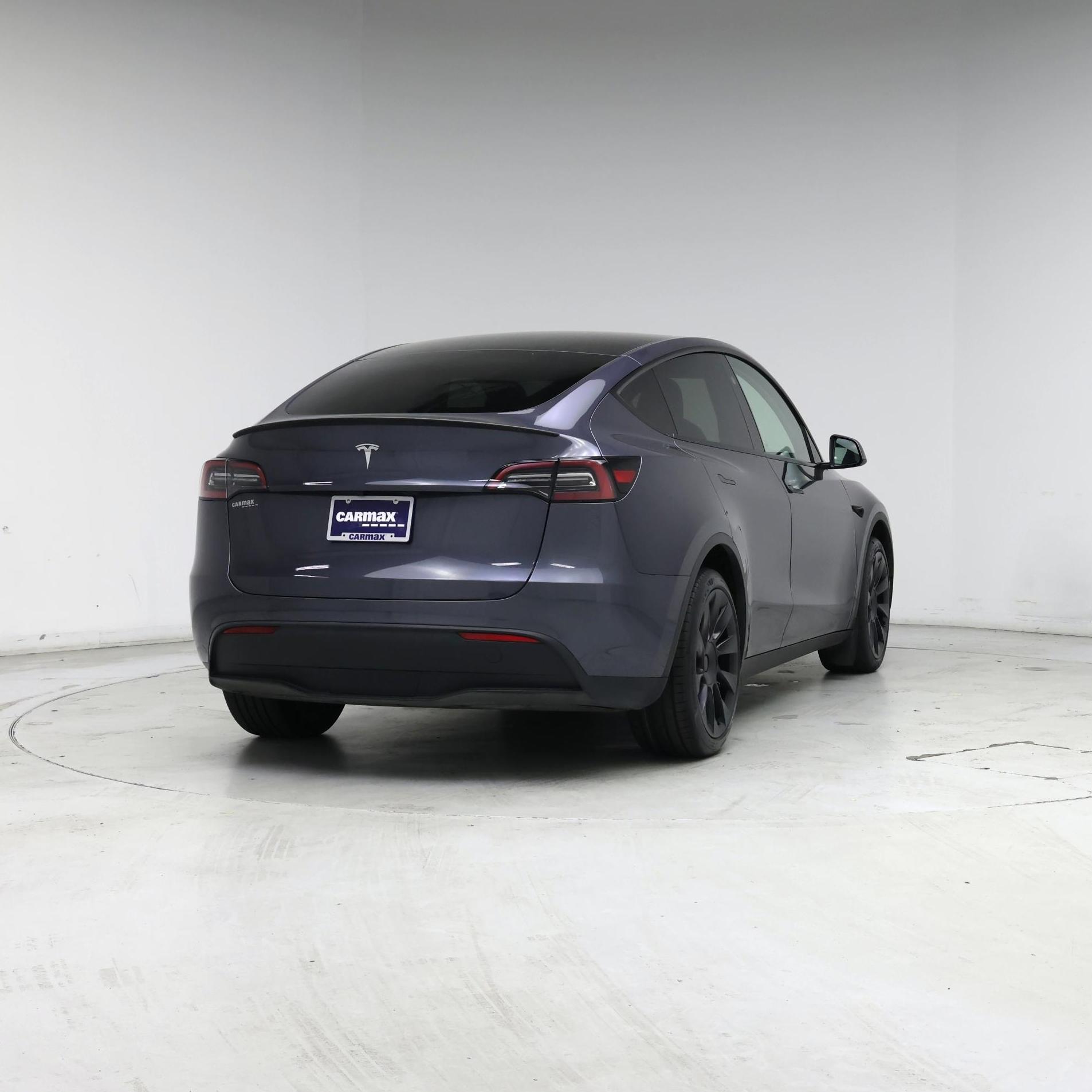 Thumbnail: 2023 Tesla Model Y - 8