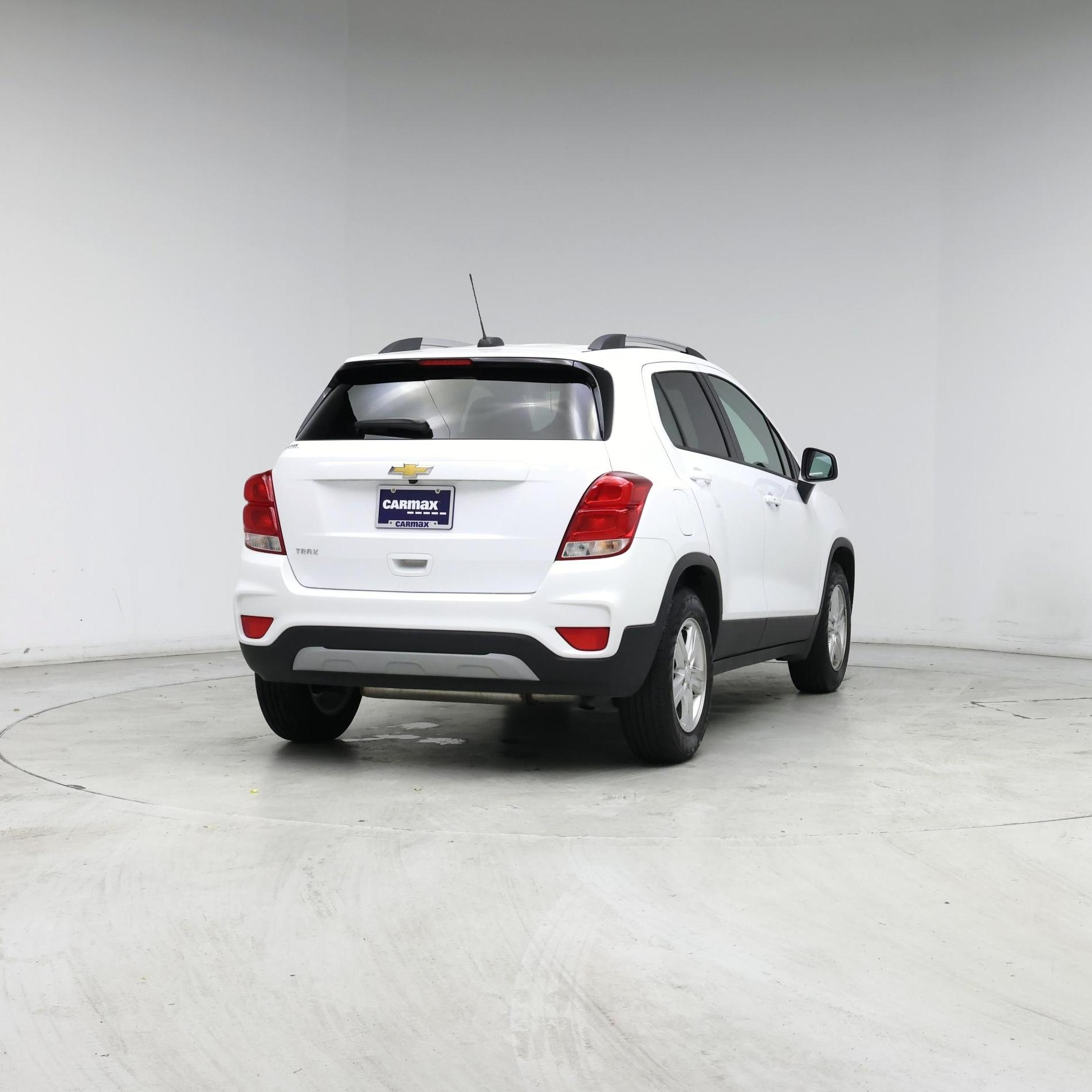 Thumbnail: 2021 Chevrolet Trax - 8