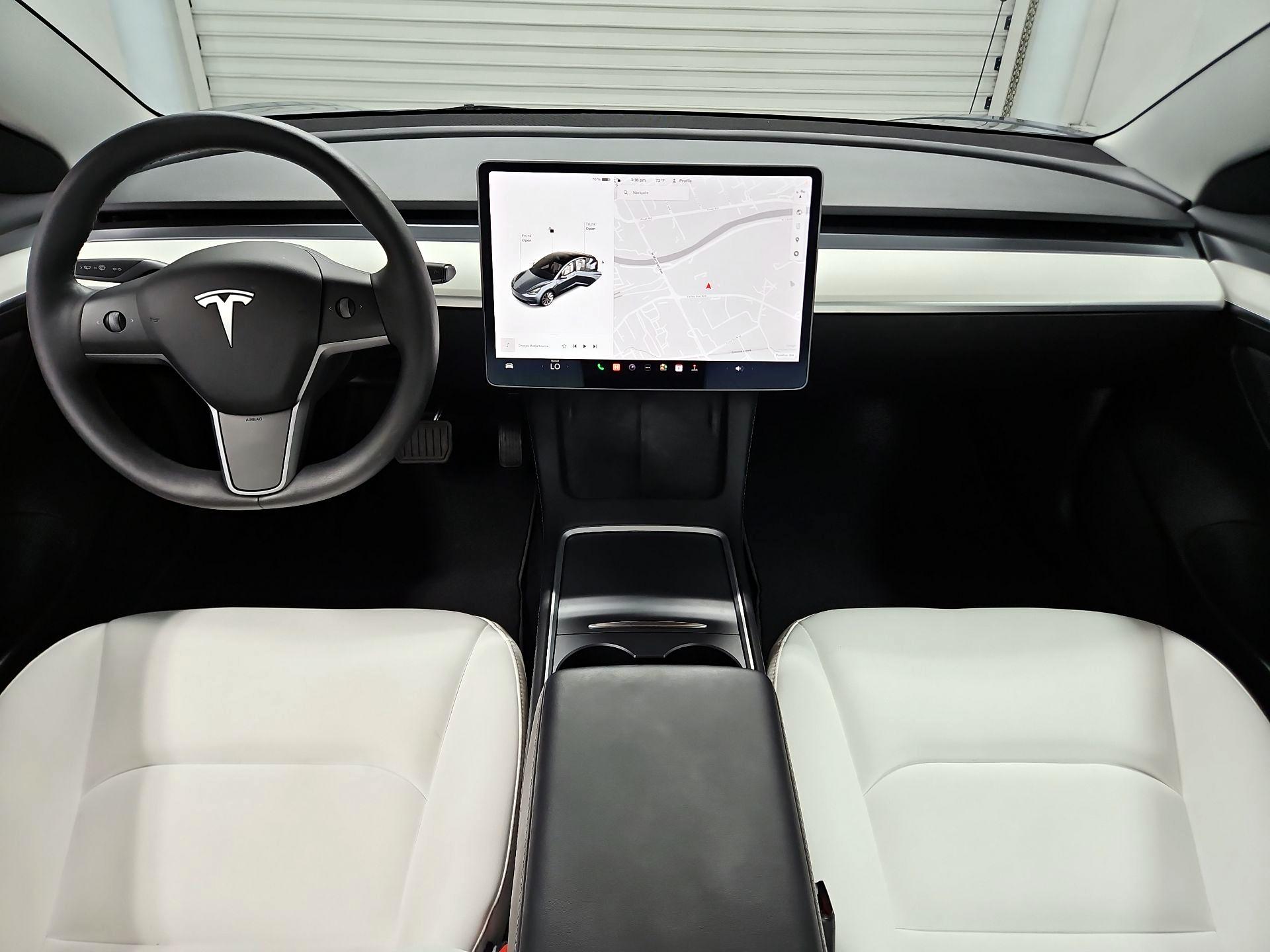 Thumbnail: 2022 Tesla Model 3 - 9
