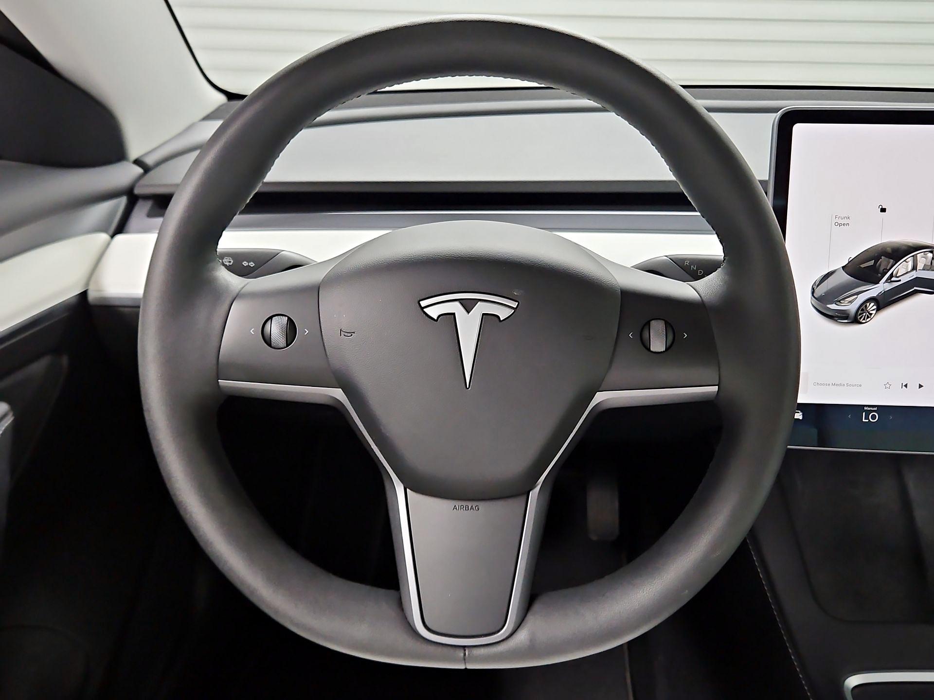 Thumbnail: 2022 Tesla Model 3 - 10