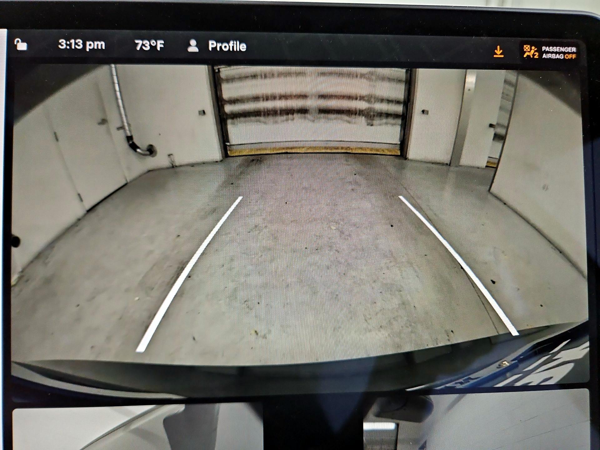 Thumbnail: 2022 Tesla Model 3 - 14